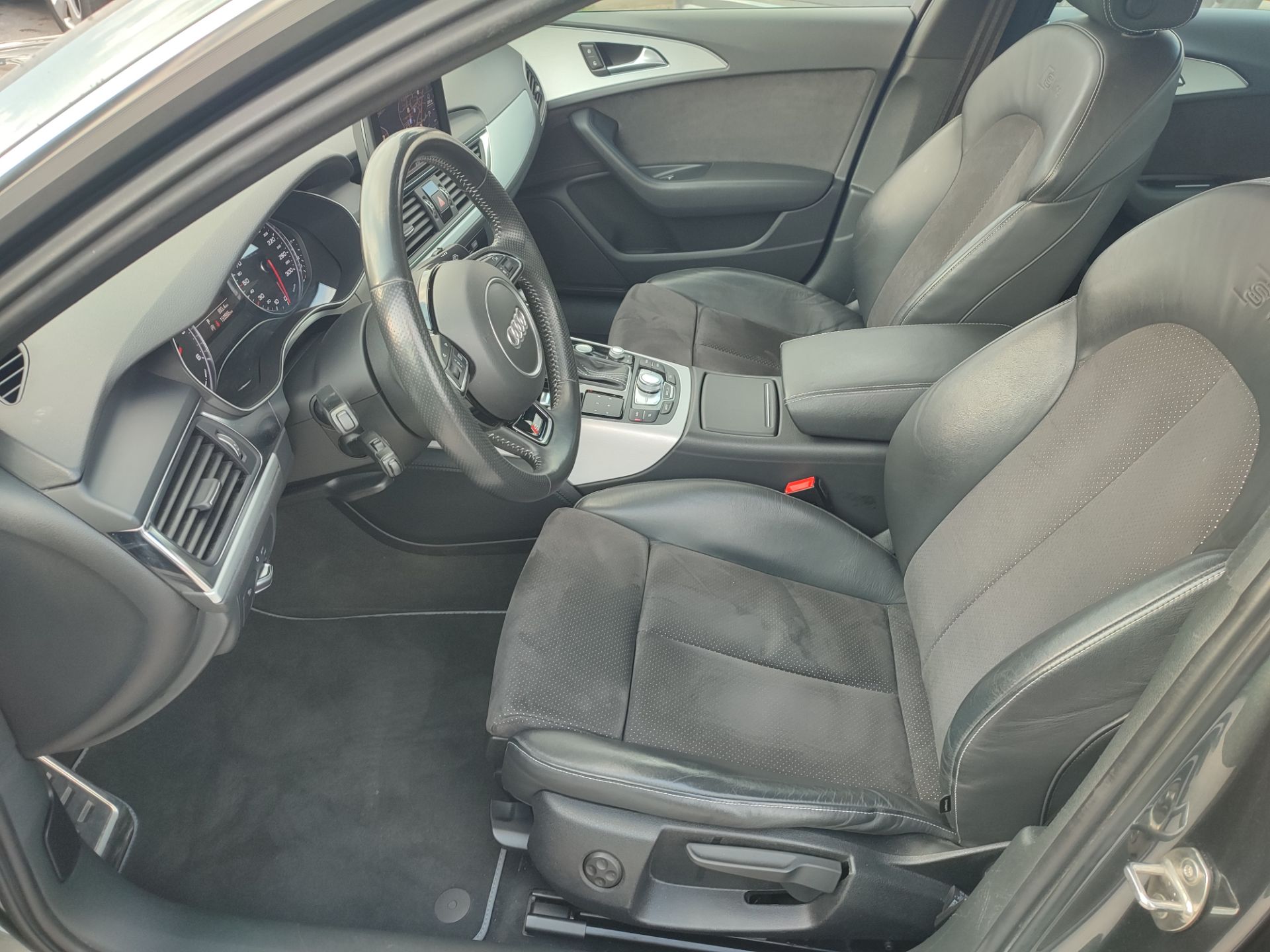 Audi A6  2.0 TDI ultra S-tronic Business S-Line