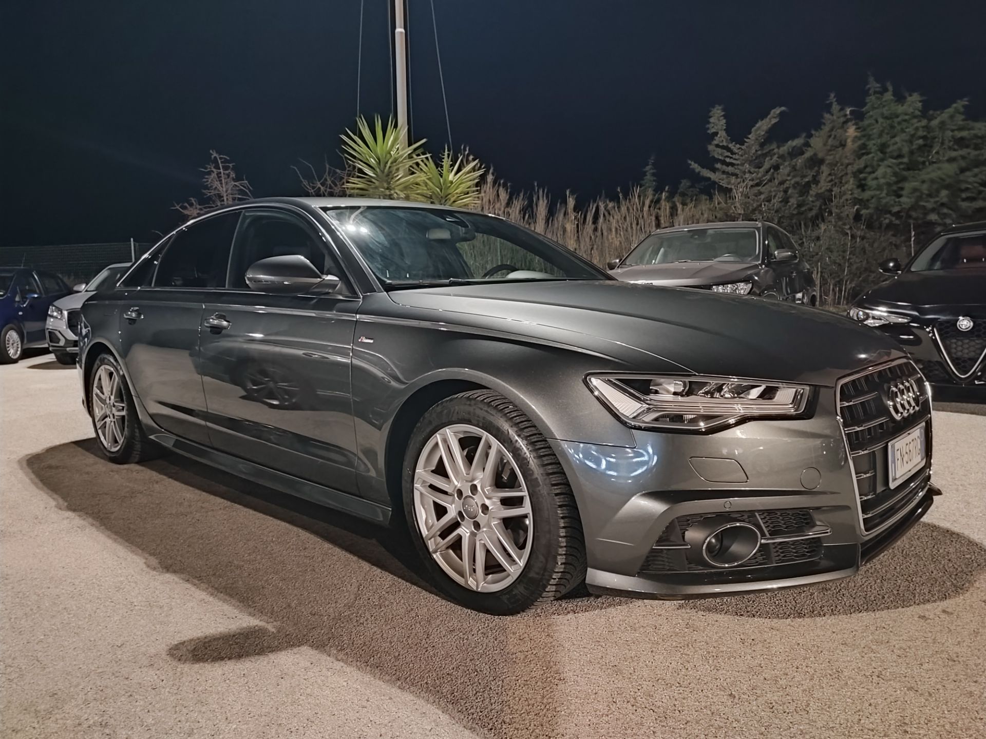 Audi A6  2.0 TDI ultra S-tronic Business S-Line