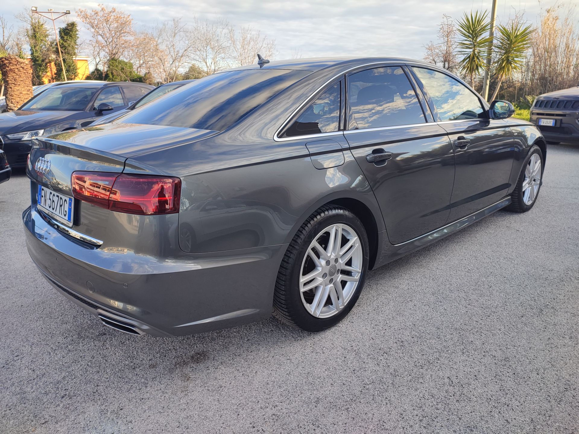 Audi A6  2.0 TDI ultra S-tronic Business S-Line