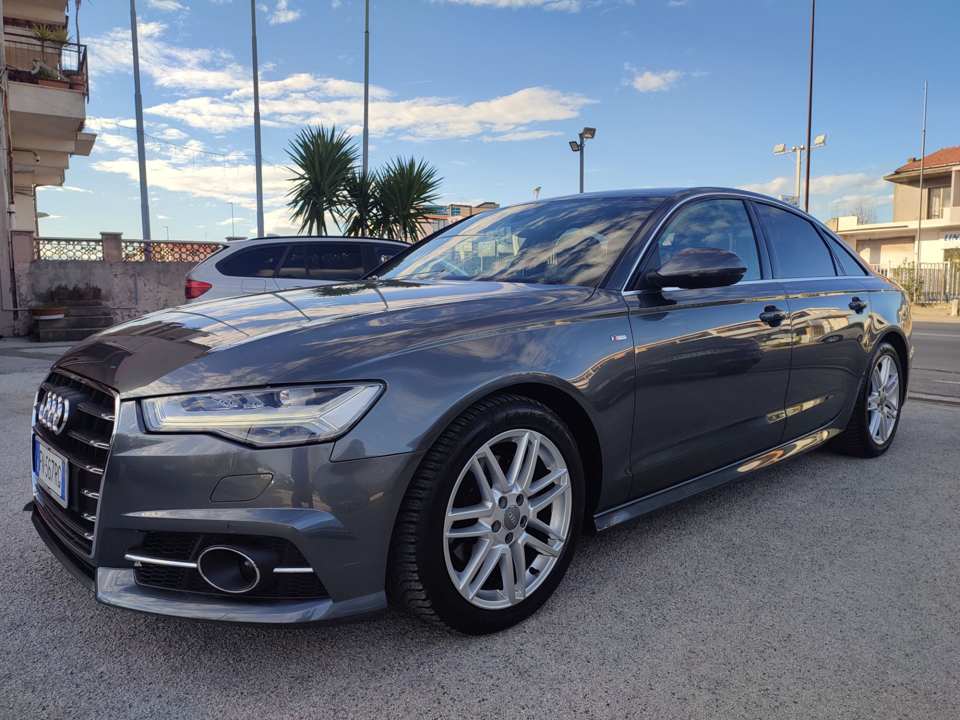 Audi A6  2.0 TDI ultra S-tronic Business S-Line