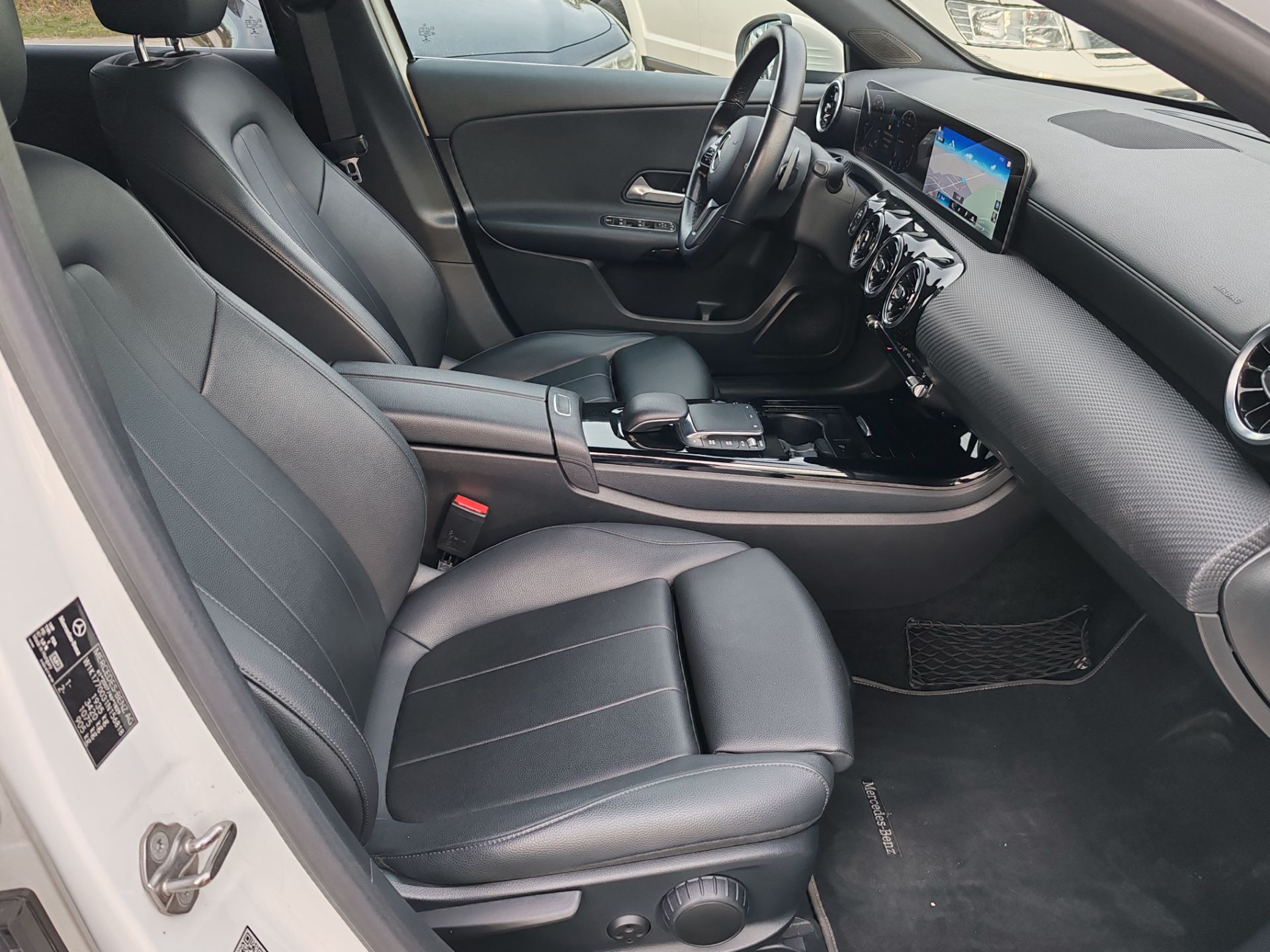 Mercedes-Benz A 180D  Business Extra