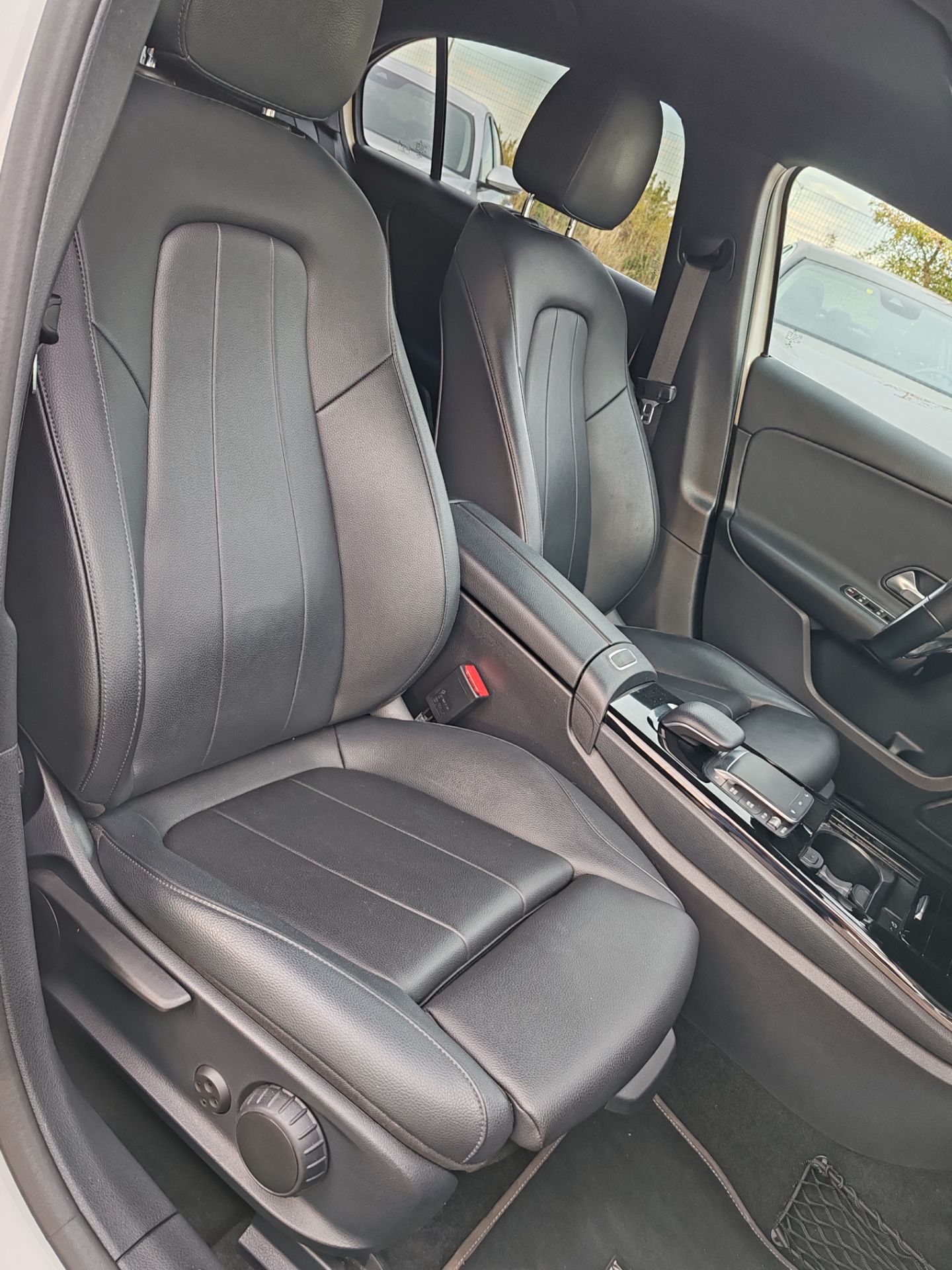 Mercedes-Benz A 180D  Business Extra