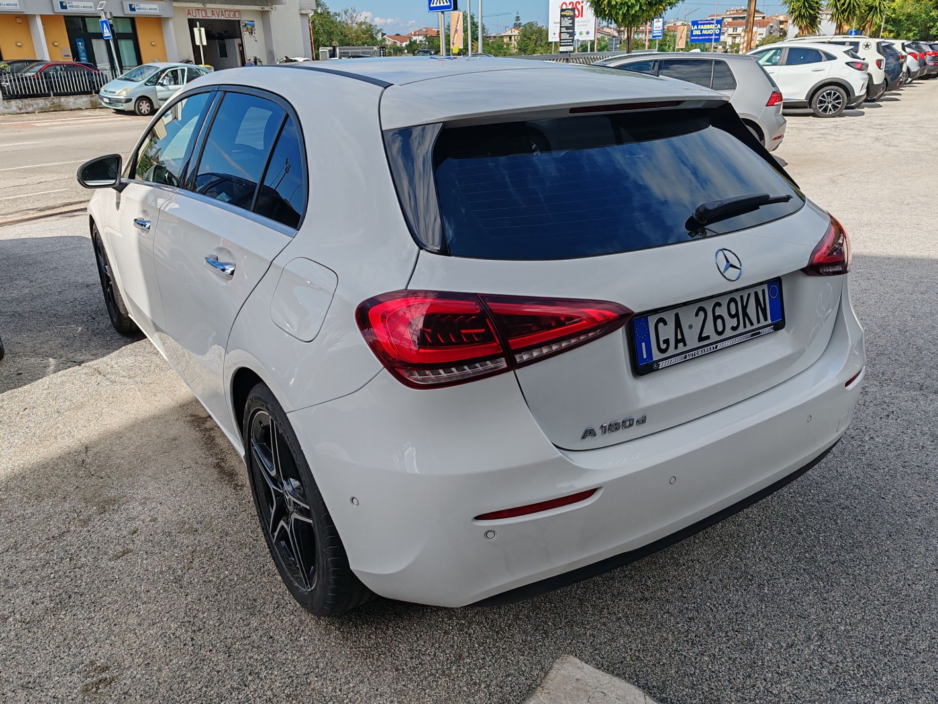 Mercedes-Benz A 180D  Business Extra