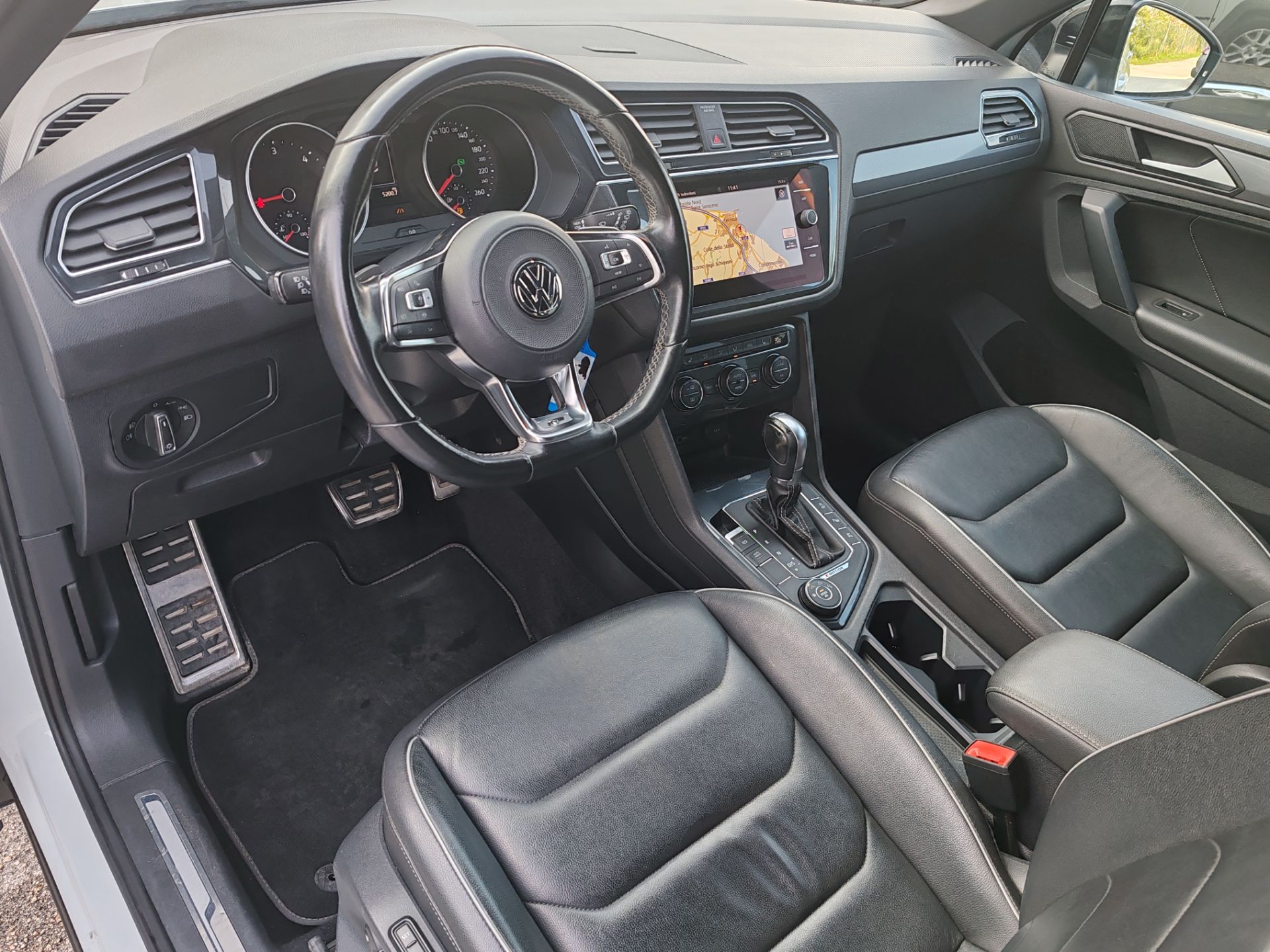 Volkswagen Tiguan 2.0 TDI 150CV SCR DSG 4MOT.R-Line