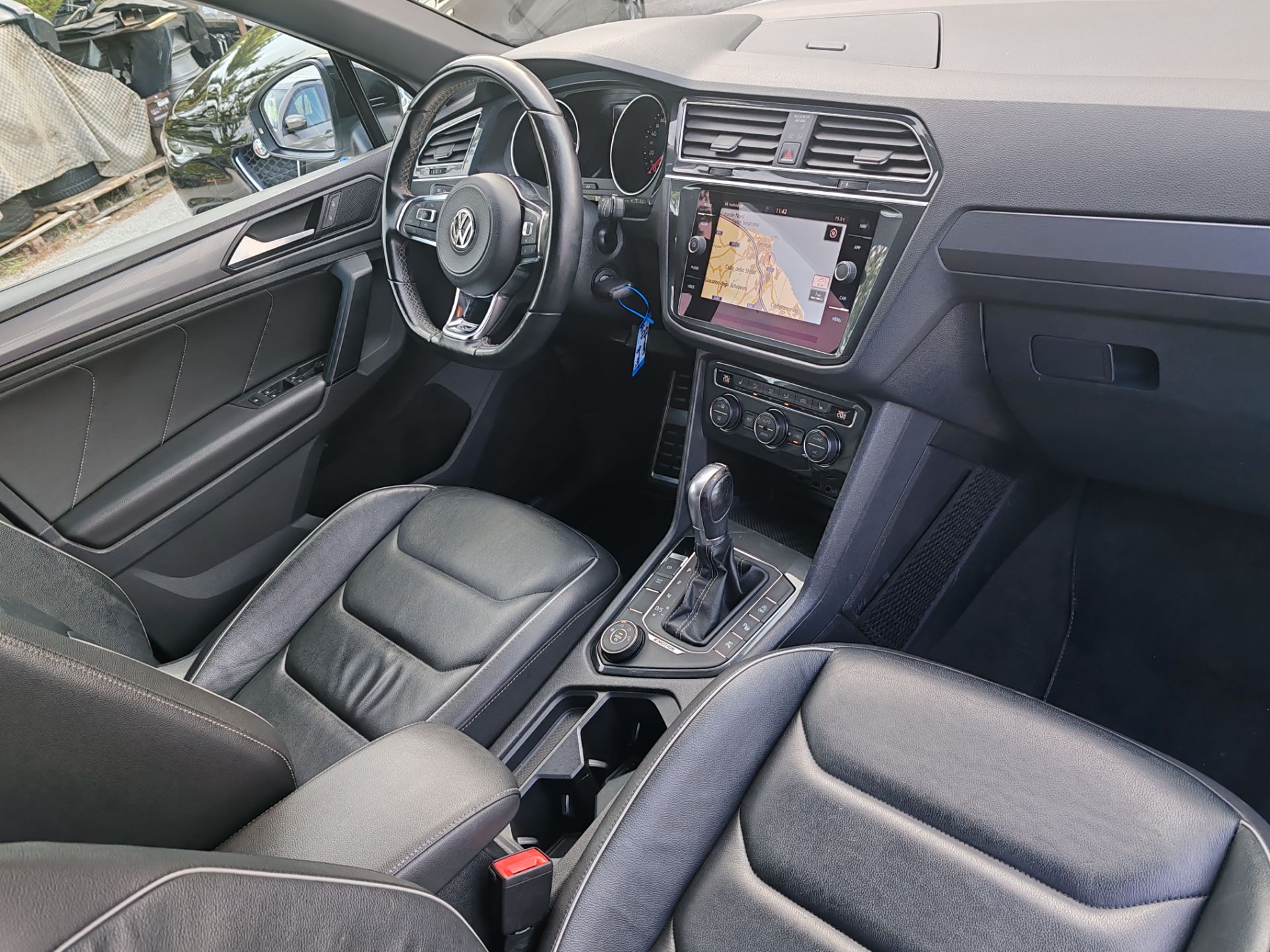 Volkswagen Tiguan 2.0 TDI 150CV SCR DSG 4MOT.R-Line