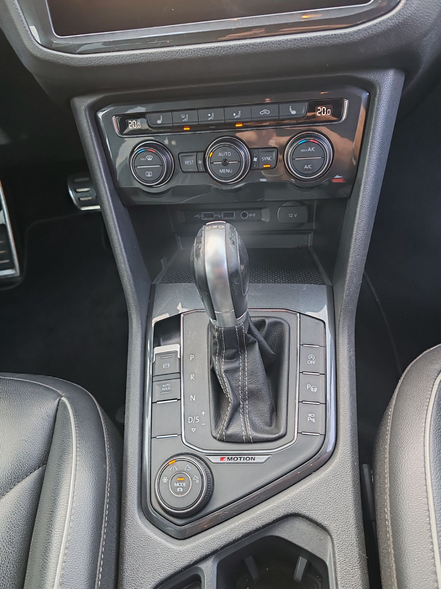 Volkswagen Tiguan 2.0 TDI 150CV SCR DSG 4MOT.R-Line