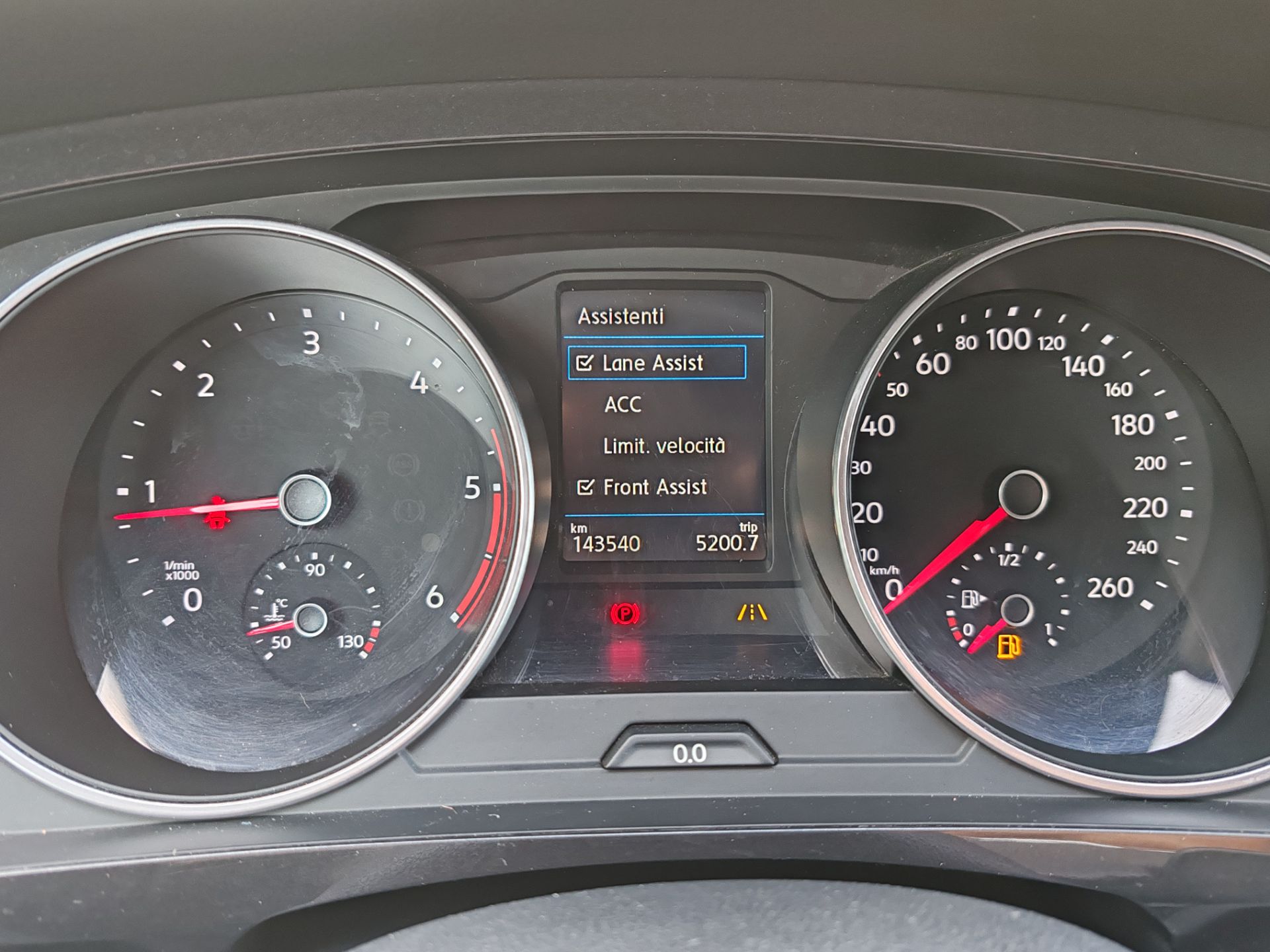 Volkswagen Tiguan 2.0 TDI 150CV SCR DSG 4MOT.R-Line
