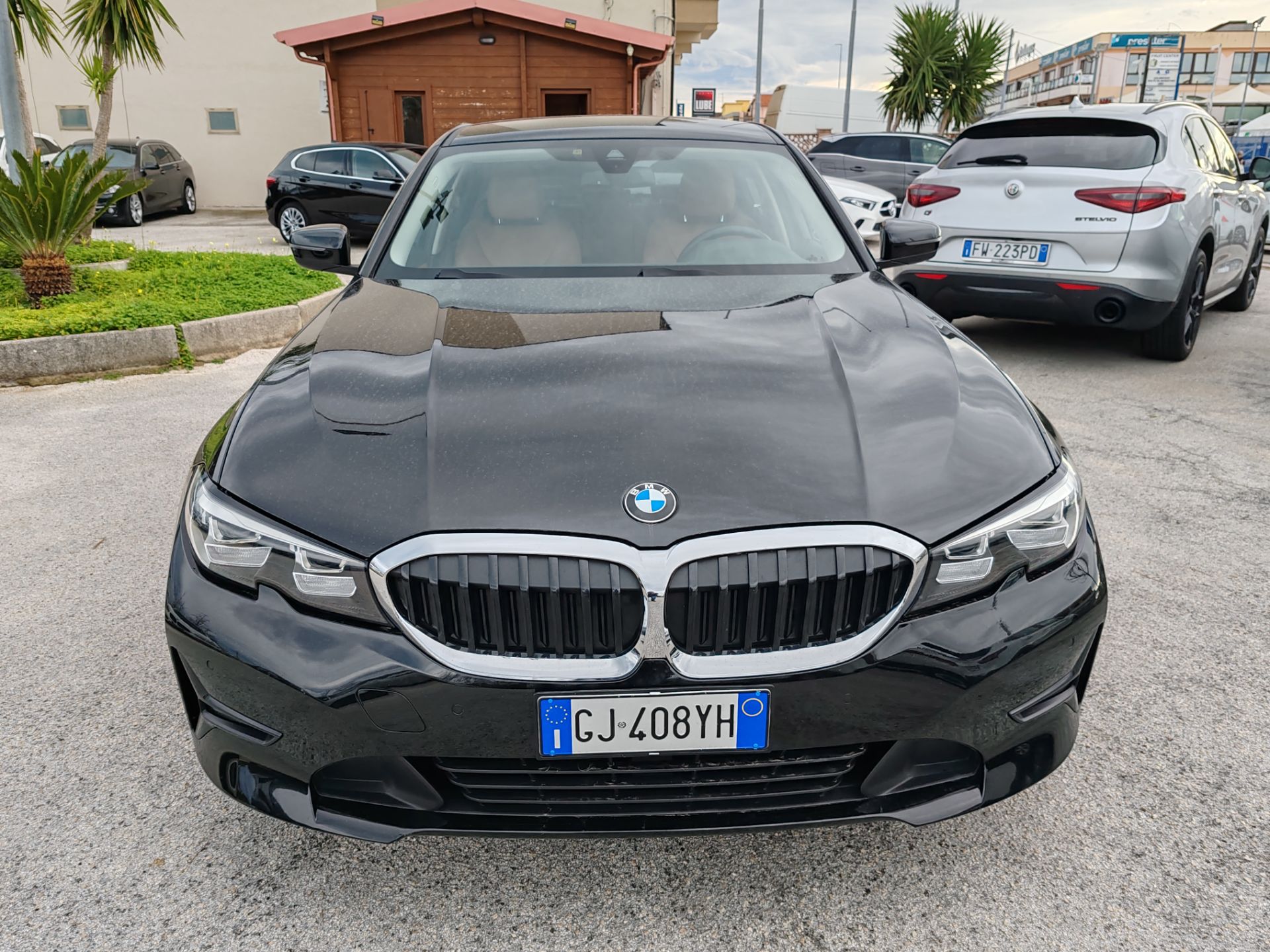 BMW 318  D 48v Business Advantage Aut.