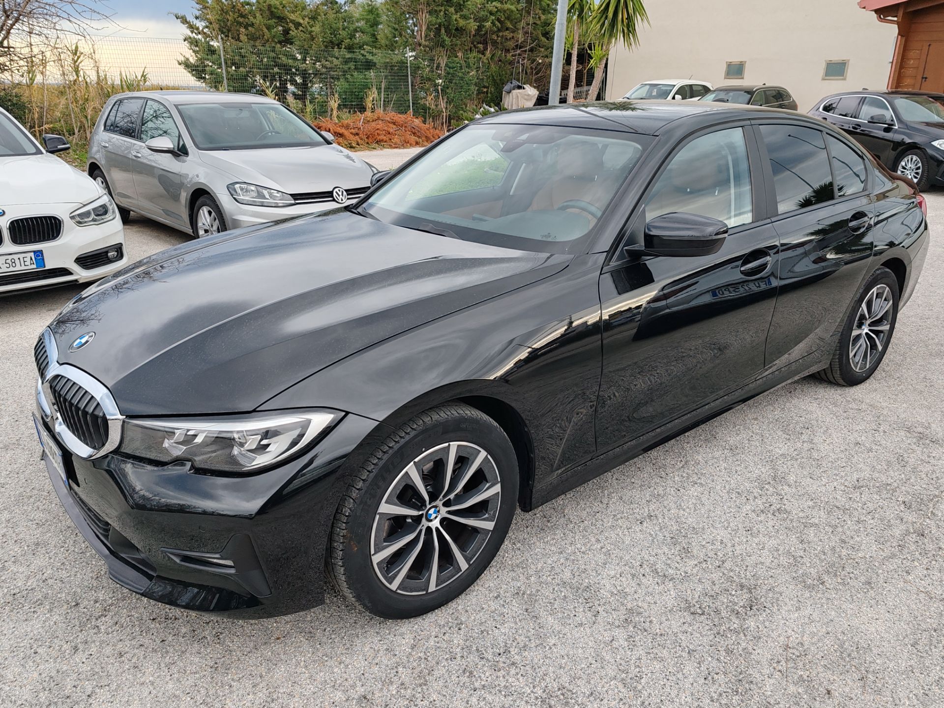 BMW 318  D 48v Business Advantage Aut.