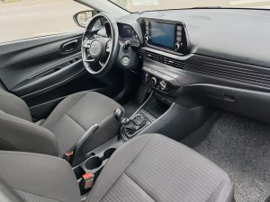 Hyundai 1.2 MPI MT ConnectLine
