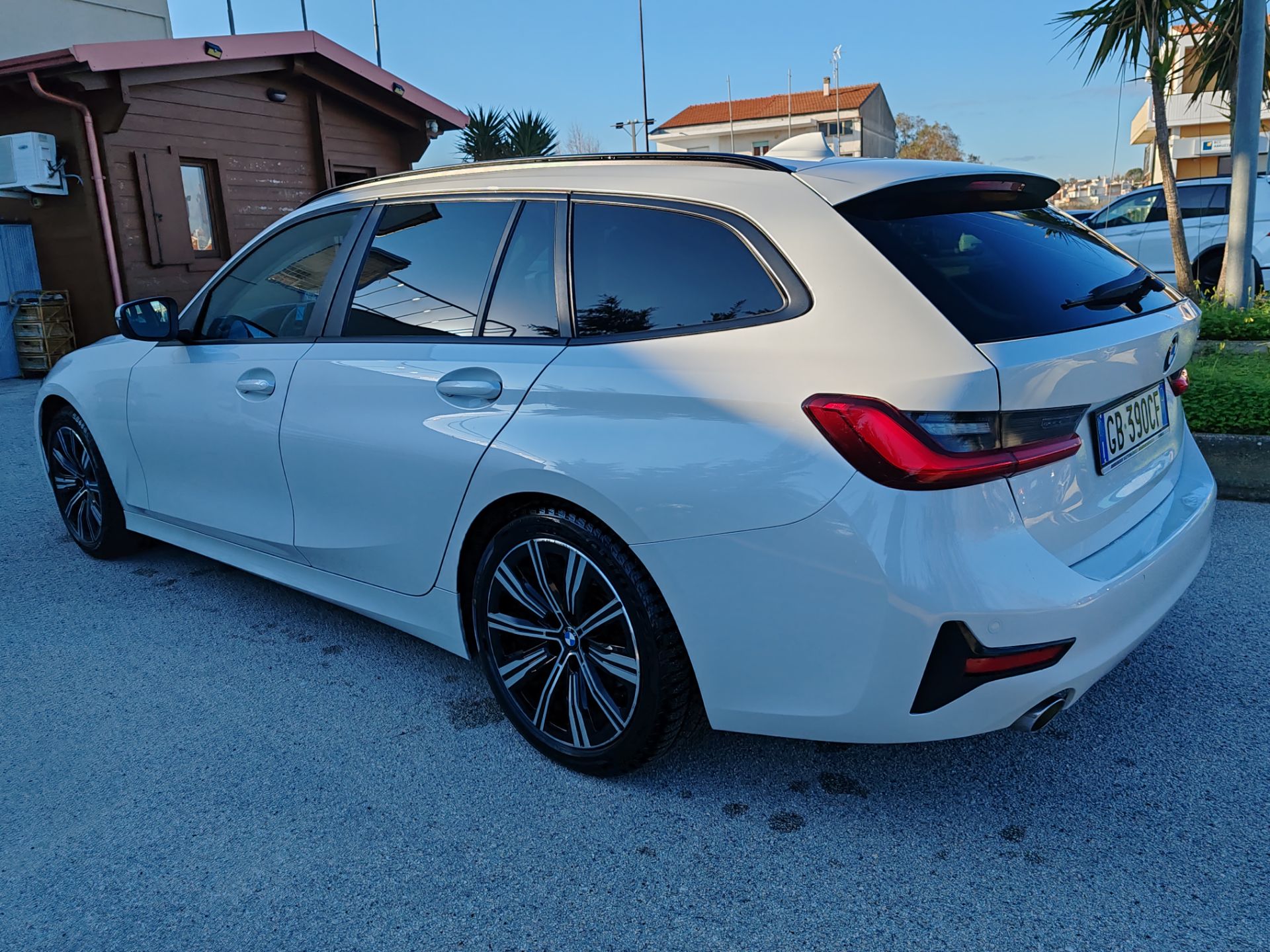 BMW 318d Touring Business Advantage Aut.