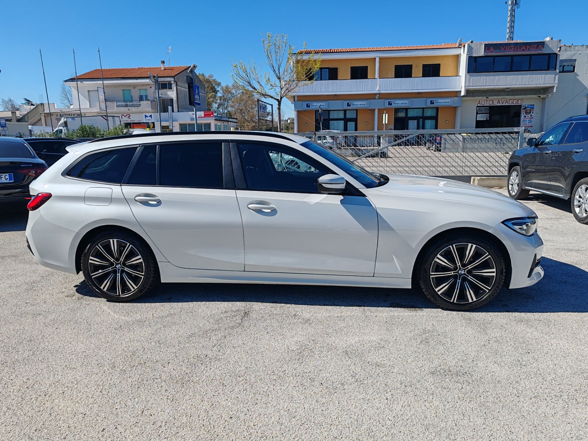 BMW 318d Touring Business Advantage Aut.