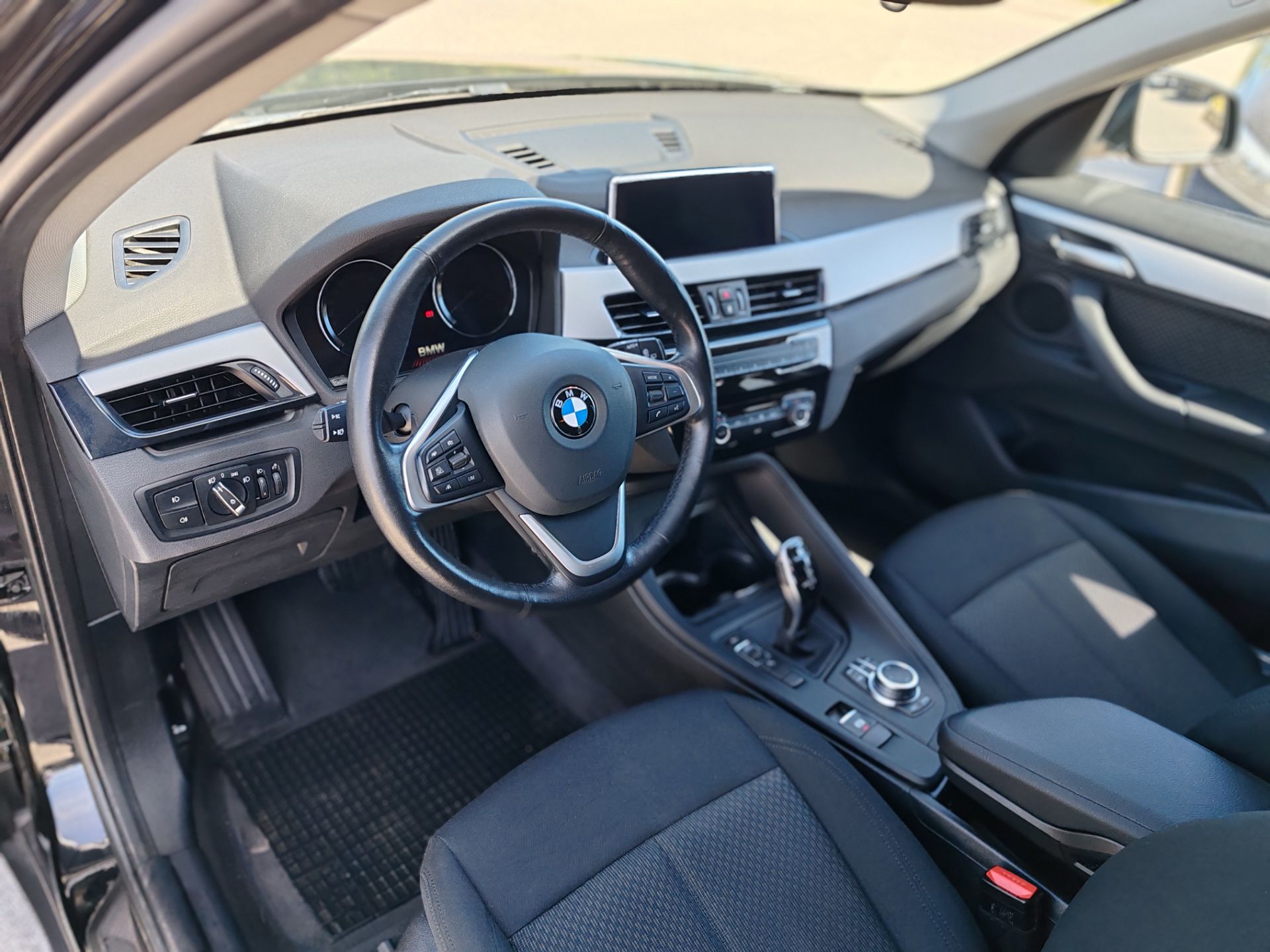 BMW X1  SDrive18d Business Advantage Aut.