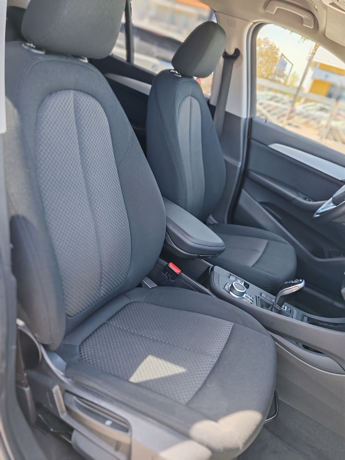BMW X1  SDrive18d Business Advantage Aut.
