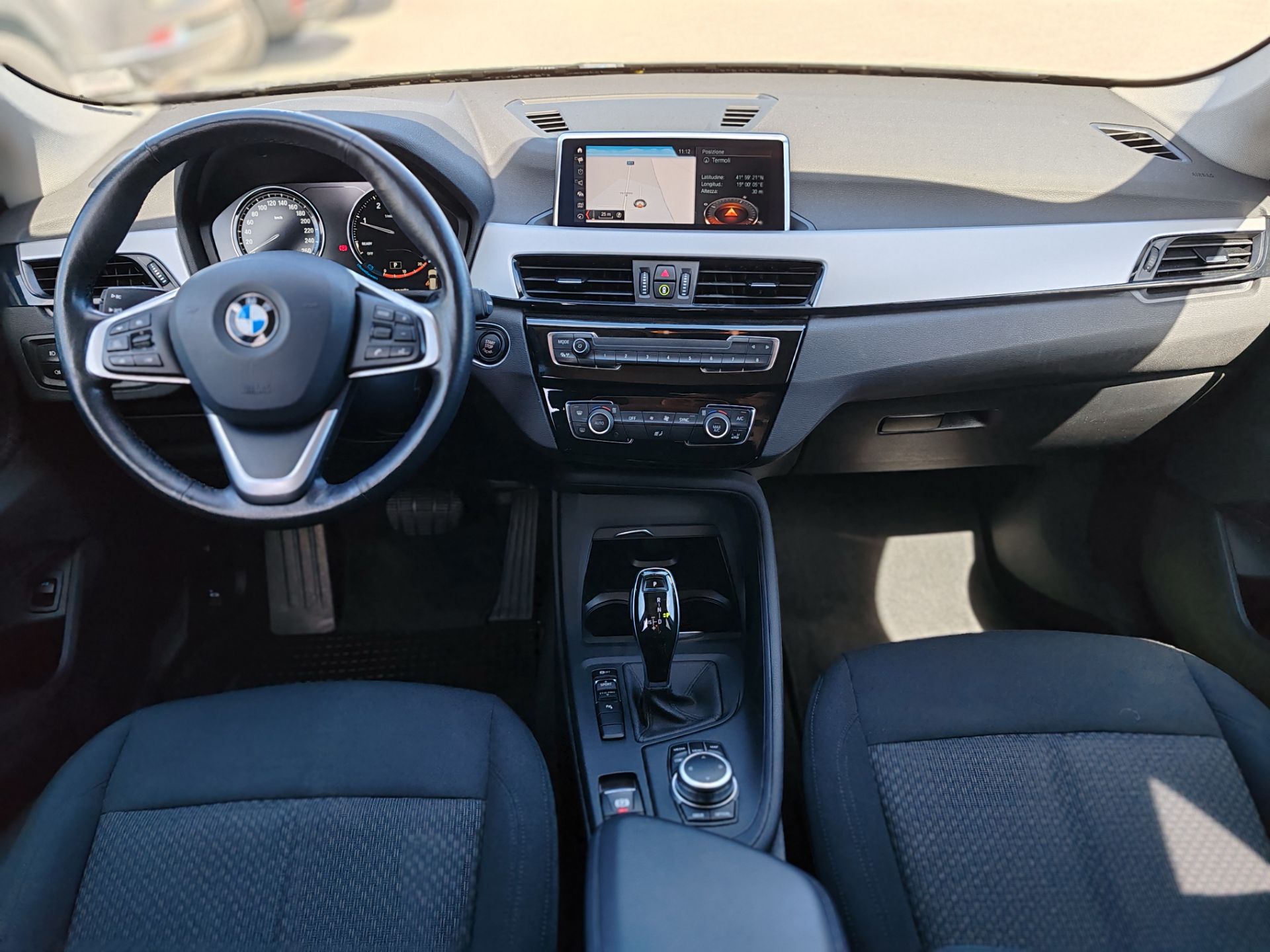 BMW X1  SDrive18d Business Advantage Aut.