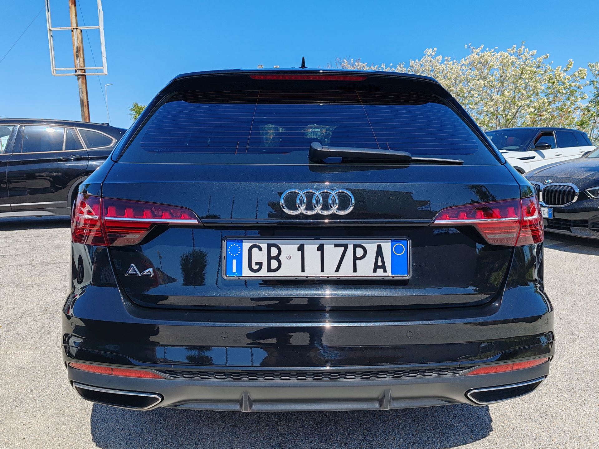 Audi A4  Avant 35 TDI/163 CV S tronic S line edition