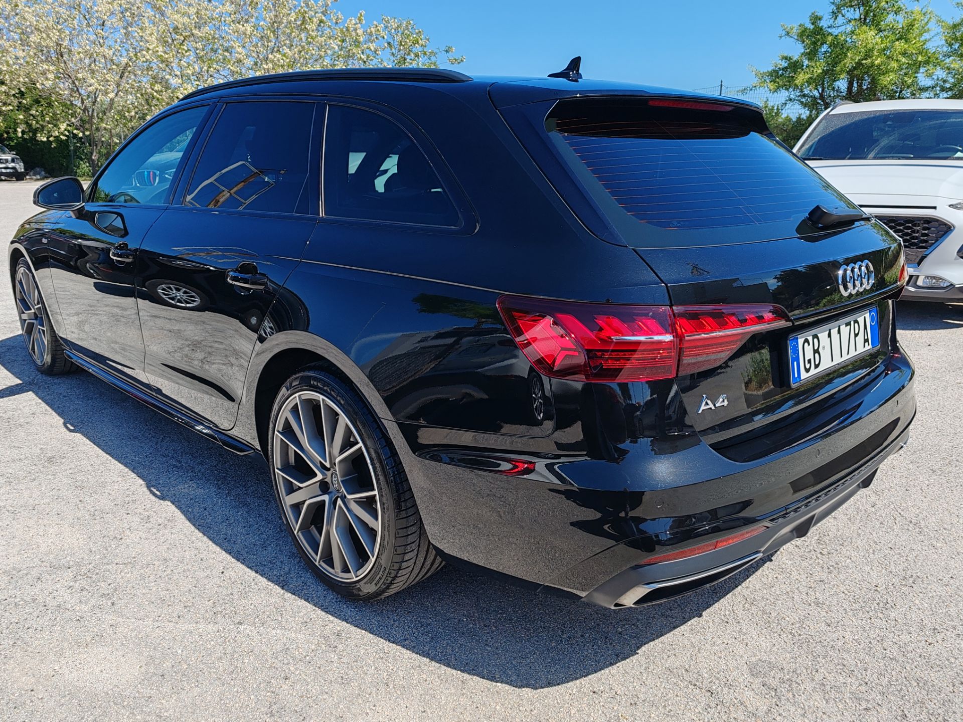 Audi A4  Avant 35 TDI/163 CV S tronic S line edition