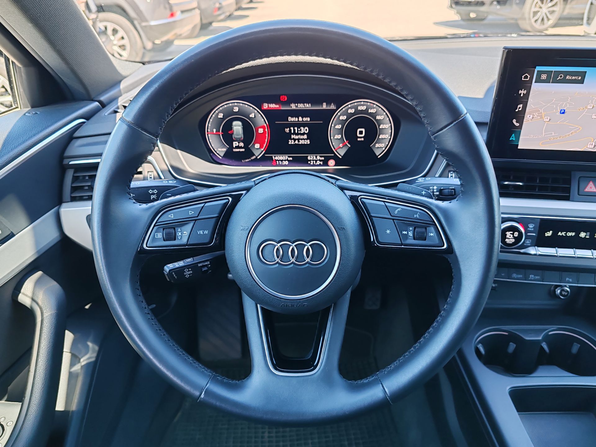 Audi A4  Avant 35 TDI/163 CV S tronic S line edition
