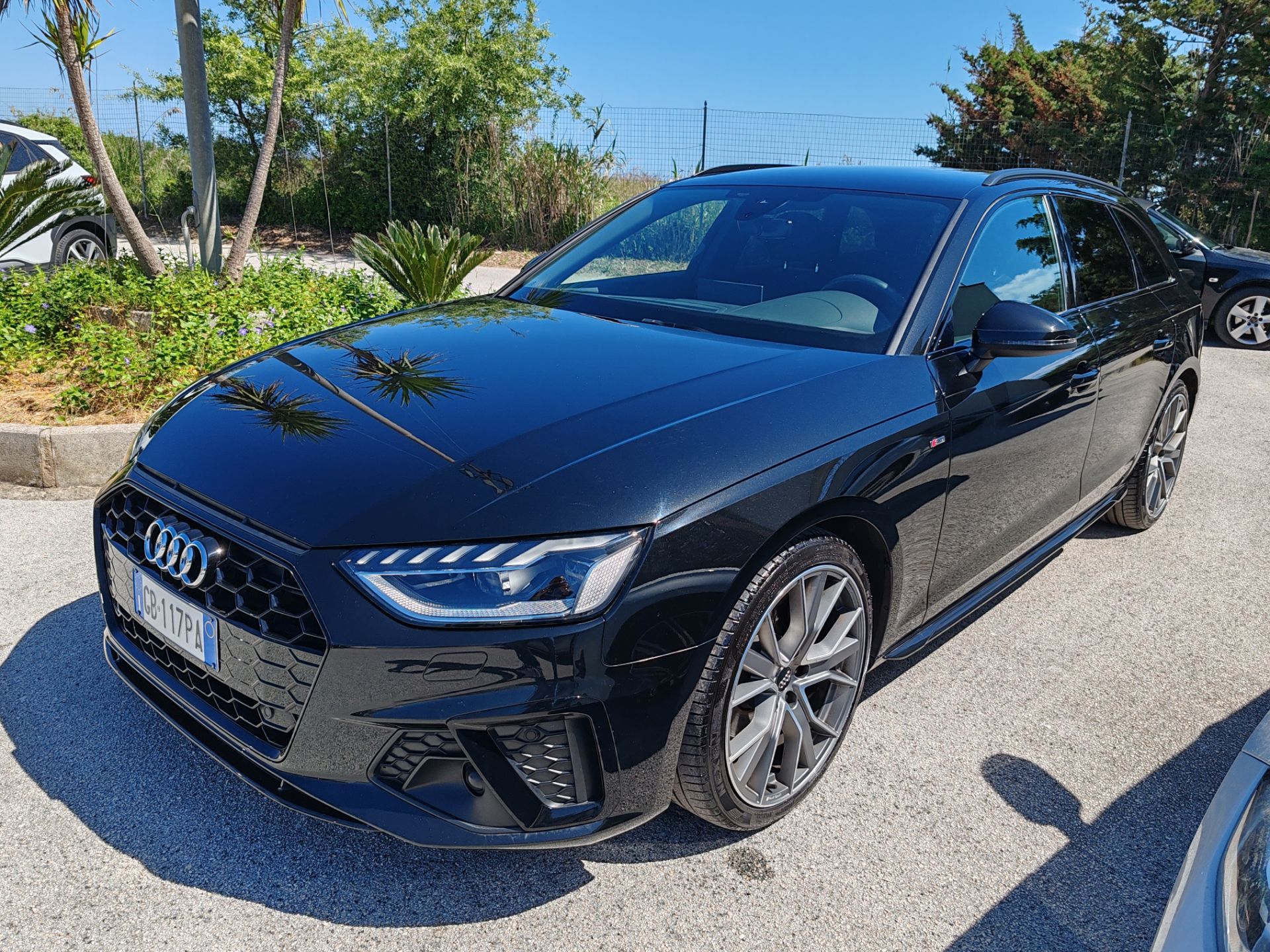 Audi A4  Avant 35 TDI/163 CV S tronic S line edition