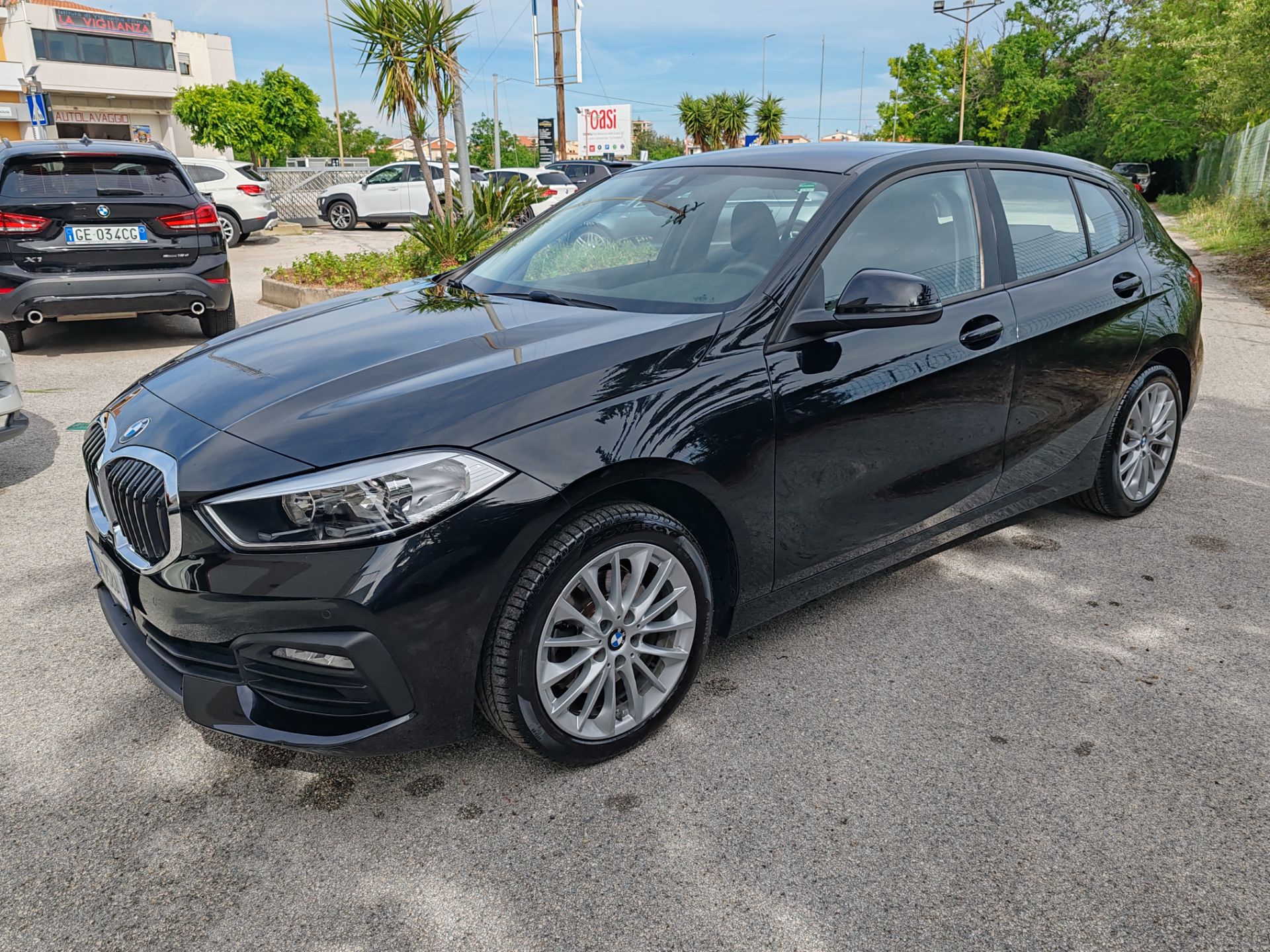 BMW 116d 5p. Business Advantage