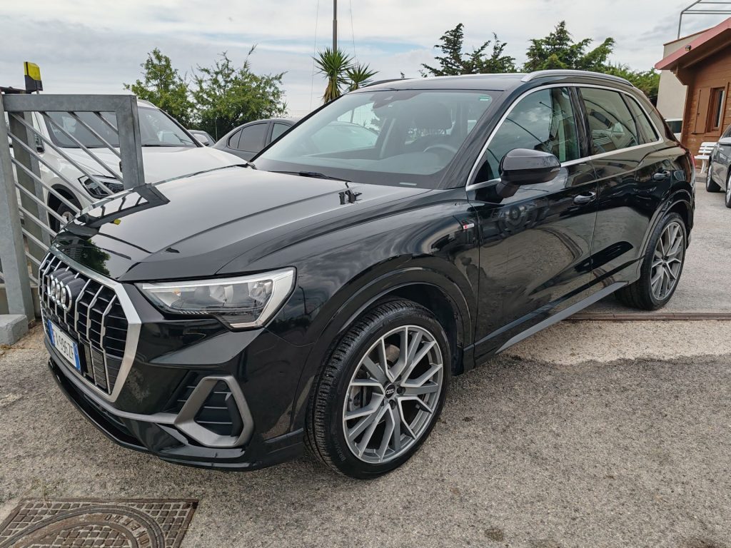 Audi Q3  40 TDI Quattro S tronic S Line Edition