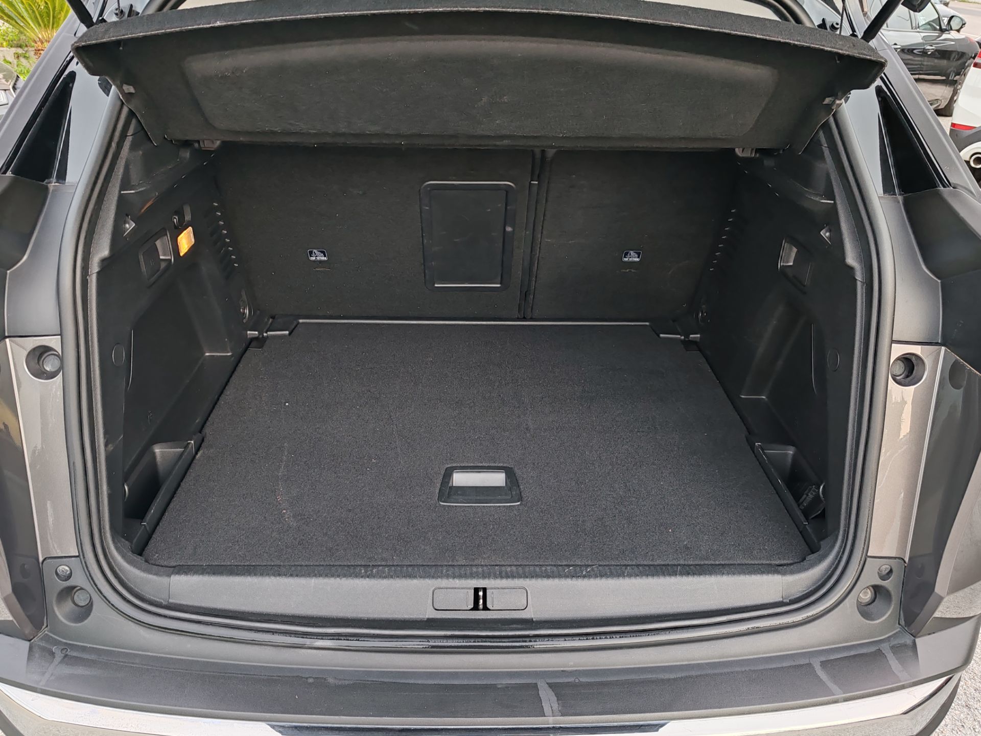 Peugeot 3008 BlueHDi 130 S&S EAT8 Allure Pack