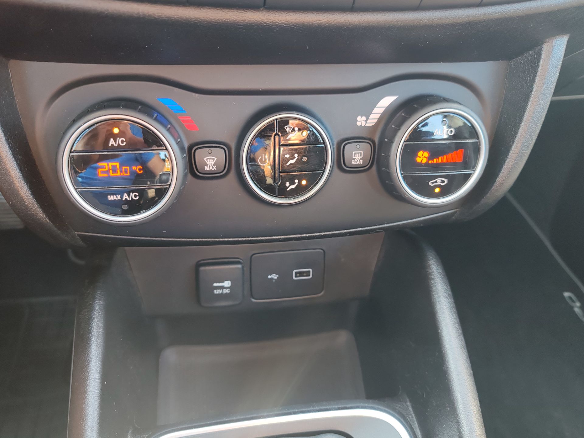 Fiat Tipo 1.6 Mjt 4p. Lounge