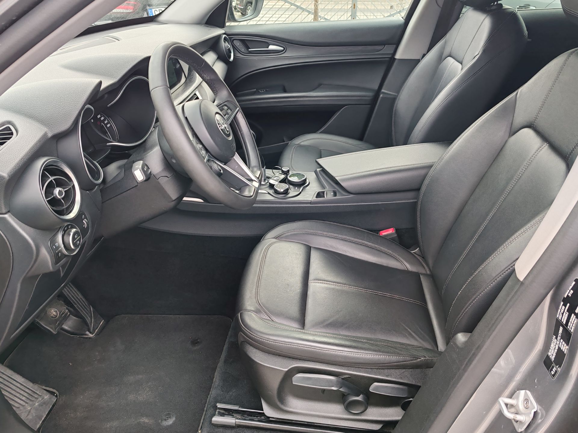 Alfa Romeo Stelvio 2.2 T.diesel 180 CV AT8 Q4 Exec.