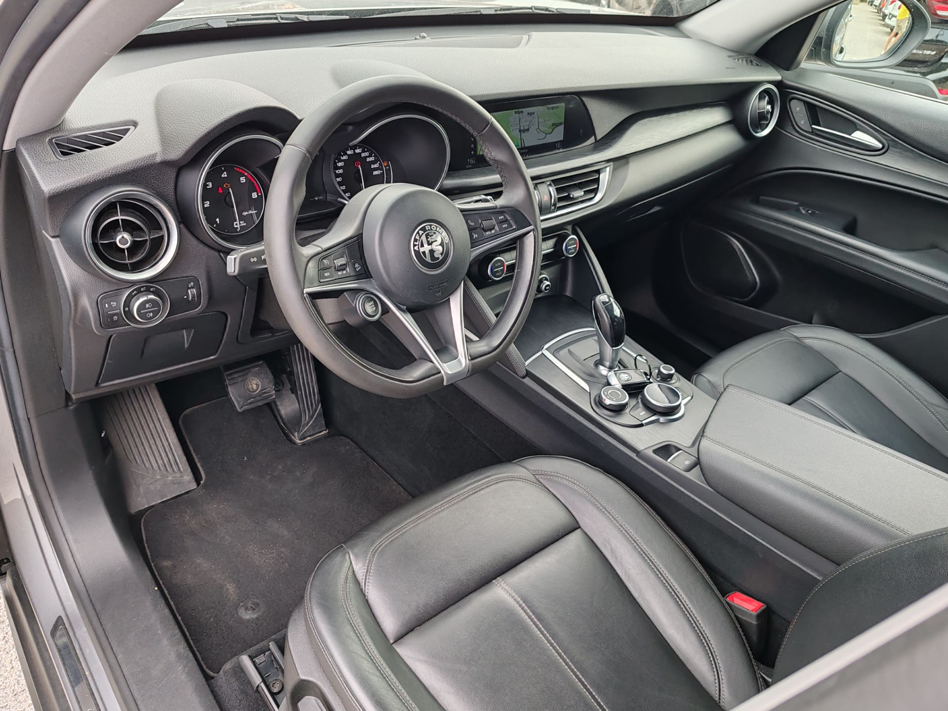 Alfa Romeo Stelvio 2.2 T.diesel 180 CV AT8 Q4 Exec.
