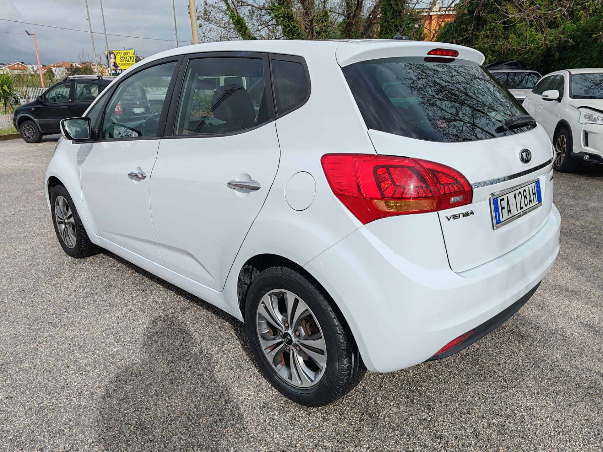 Kia Venga 1.4 CRDi 90 CV S&S High Tech