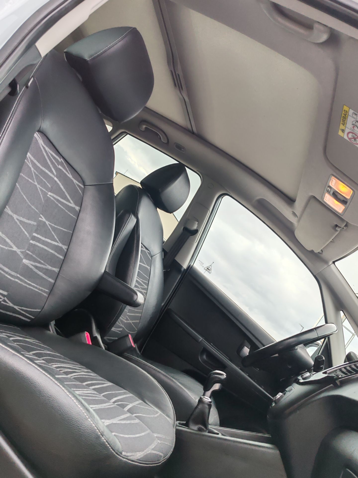 Kia Venga 1.4 CRDi 90 CV S&S High Tech