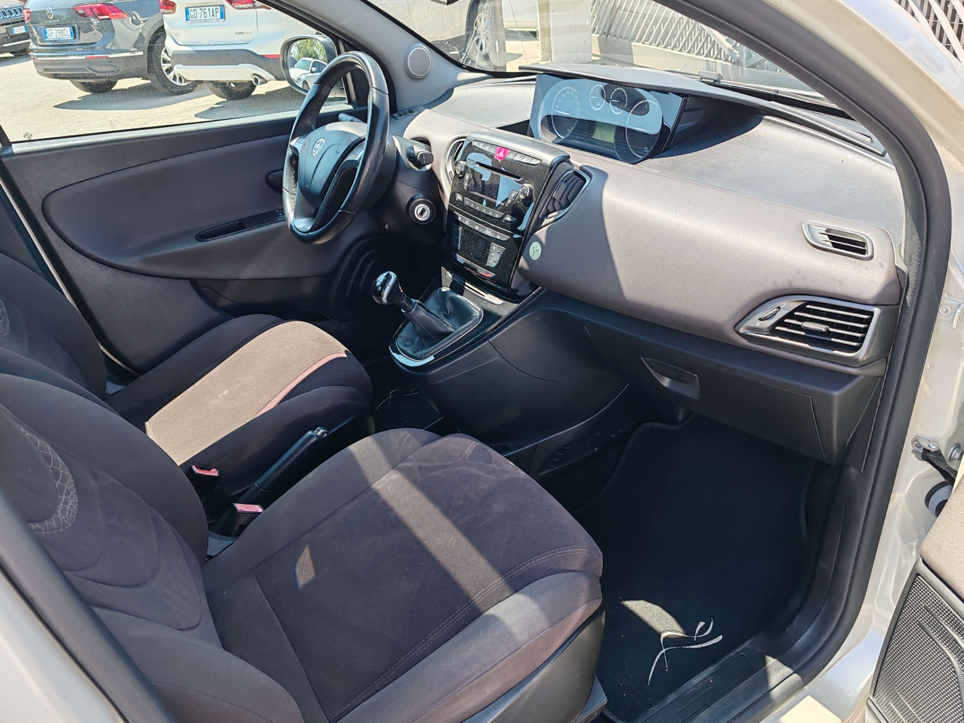 Lancia Ypsilon 1.3 MJT 16V 95 CV 5p. S&S Plat.