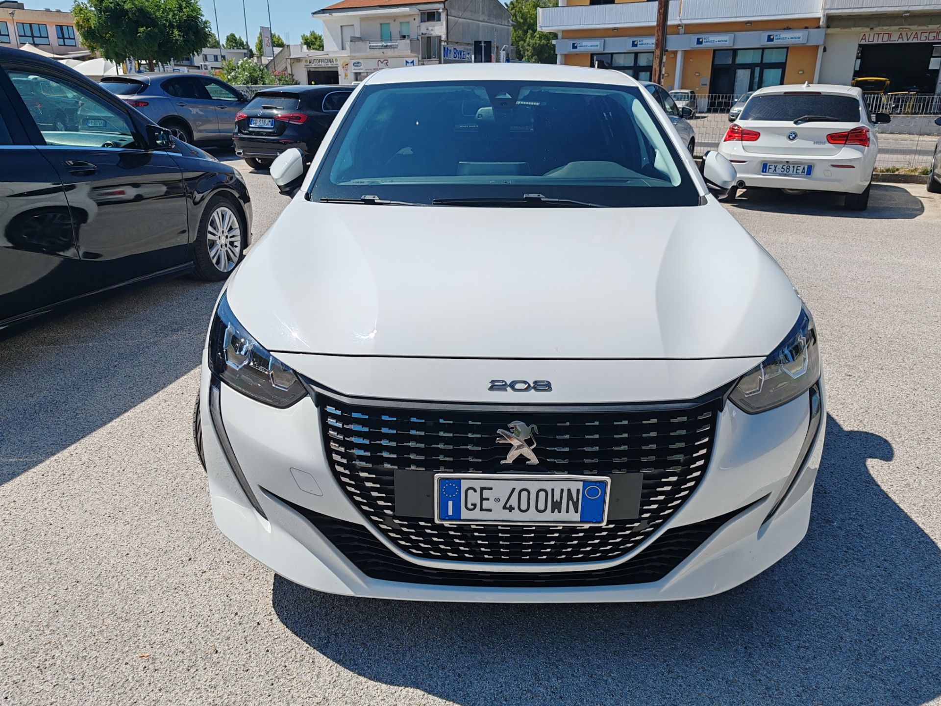 Peugeot 208 BlueHDi 100 S&S 5p. Allure