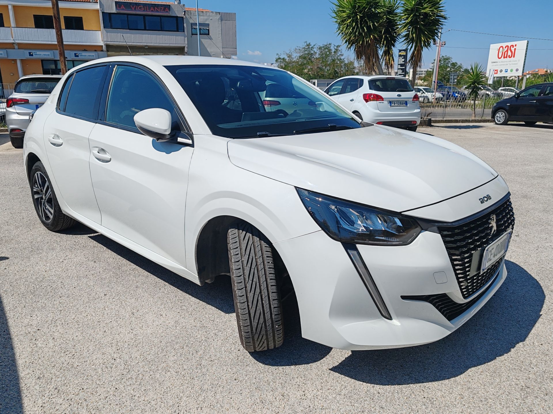 Peugeot 208 BlueHDi 100 S&S 5p. Allure