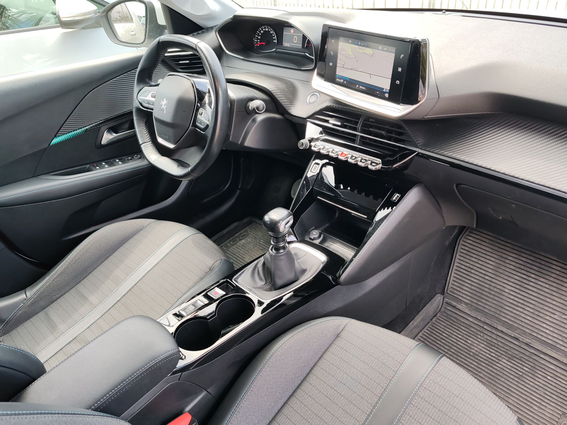 Peugeot 208 BlueHDi 100 S&S 5p. Allure