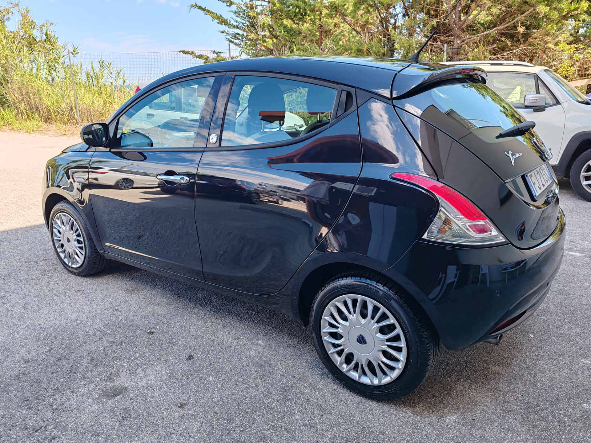 Lancia Ypsilon 1.2 69 CV 5p. GPL Ecochic Gold