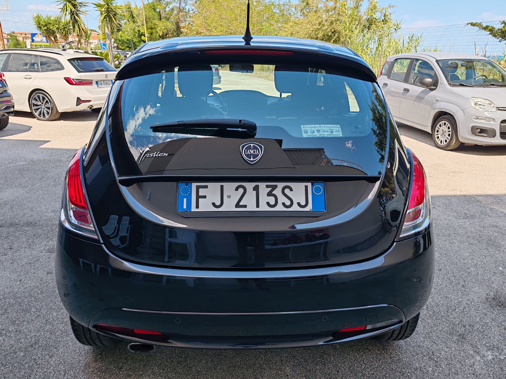 Lancia Ypsilon 1.2 69 CV 5p. GPL Ecochic Gold