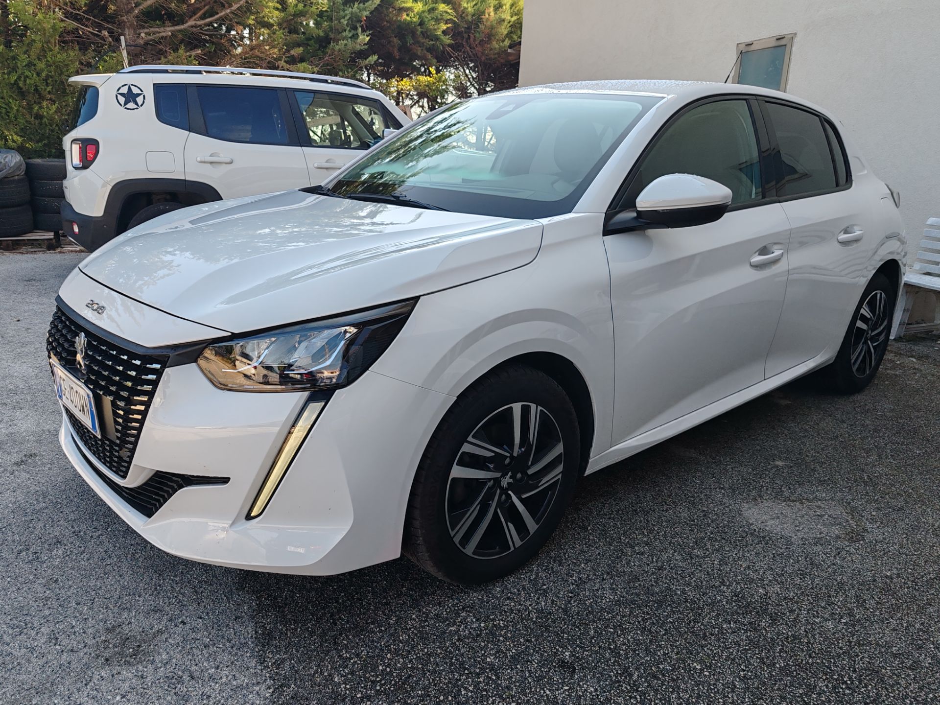 Peugeot 208 BlueHDi 100 S&S 5p. Allure