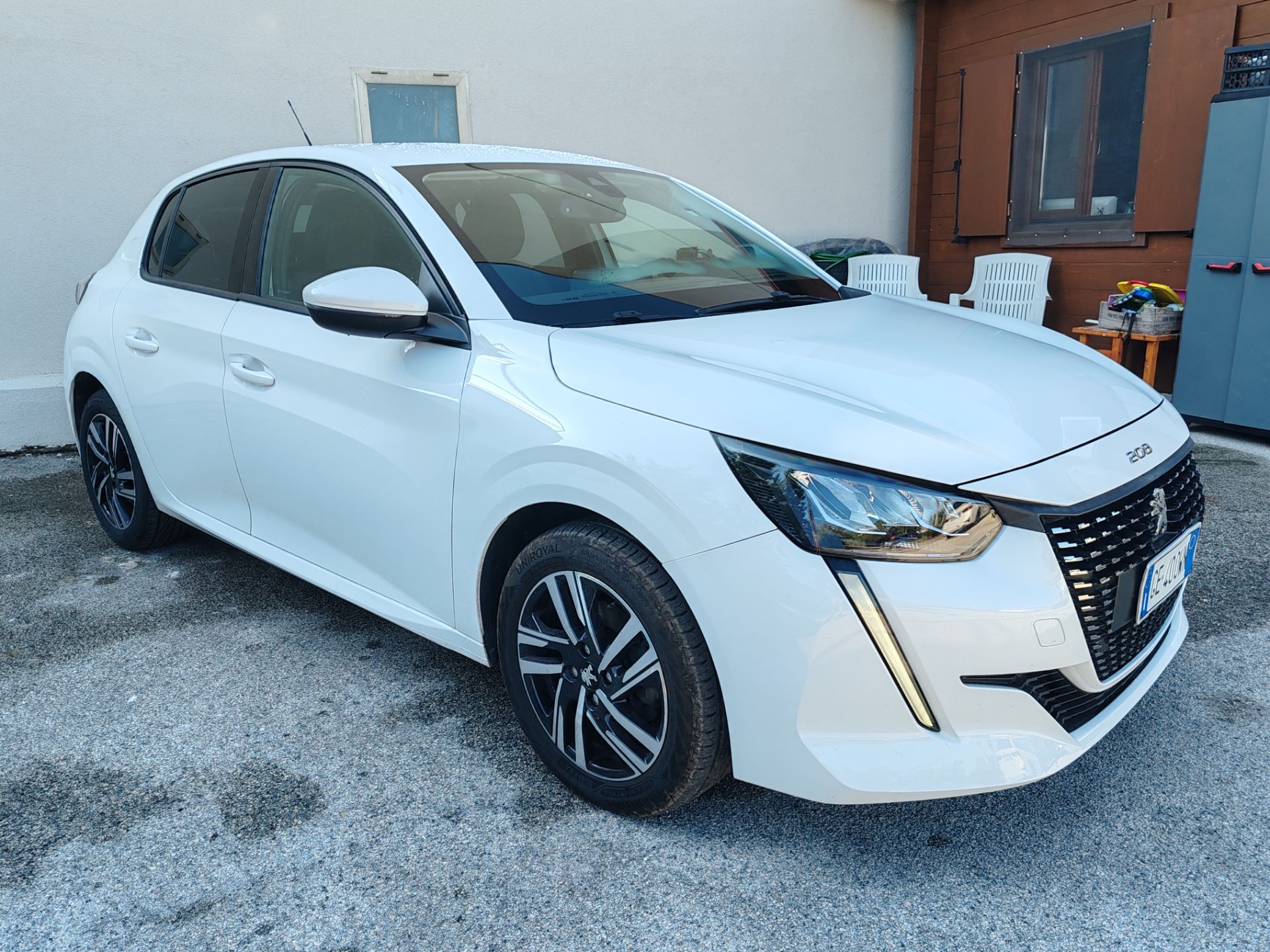 Peugeot 208 BlueHDi 100 S&S 5p. Allure