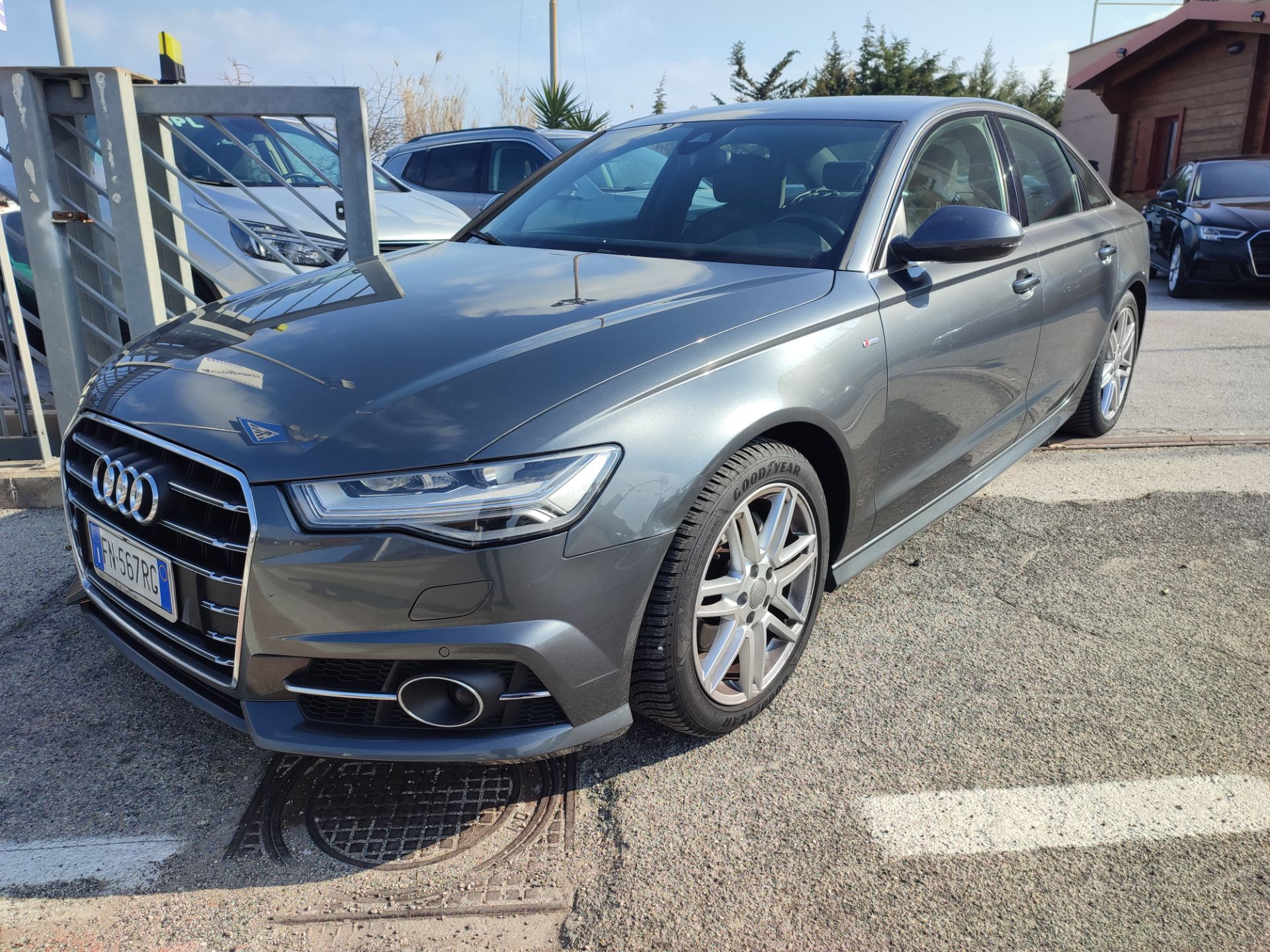 Audi A6 2.0 TDI ultra S-tronic Business S-Line