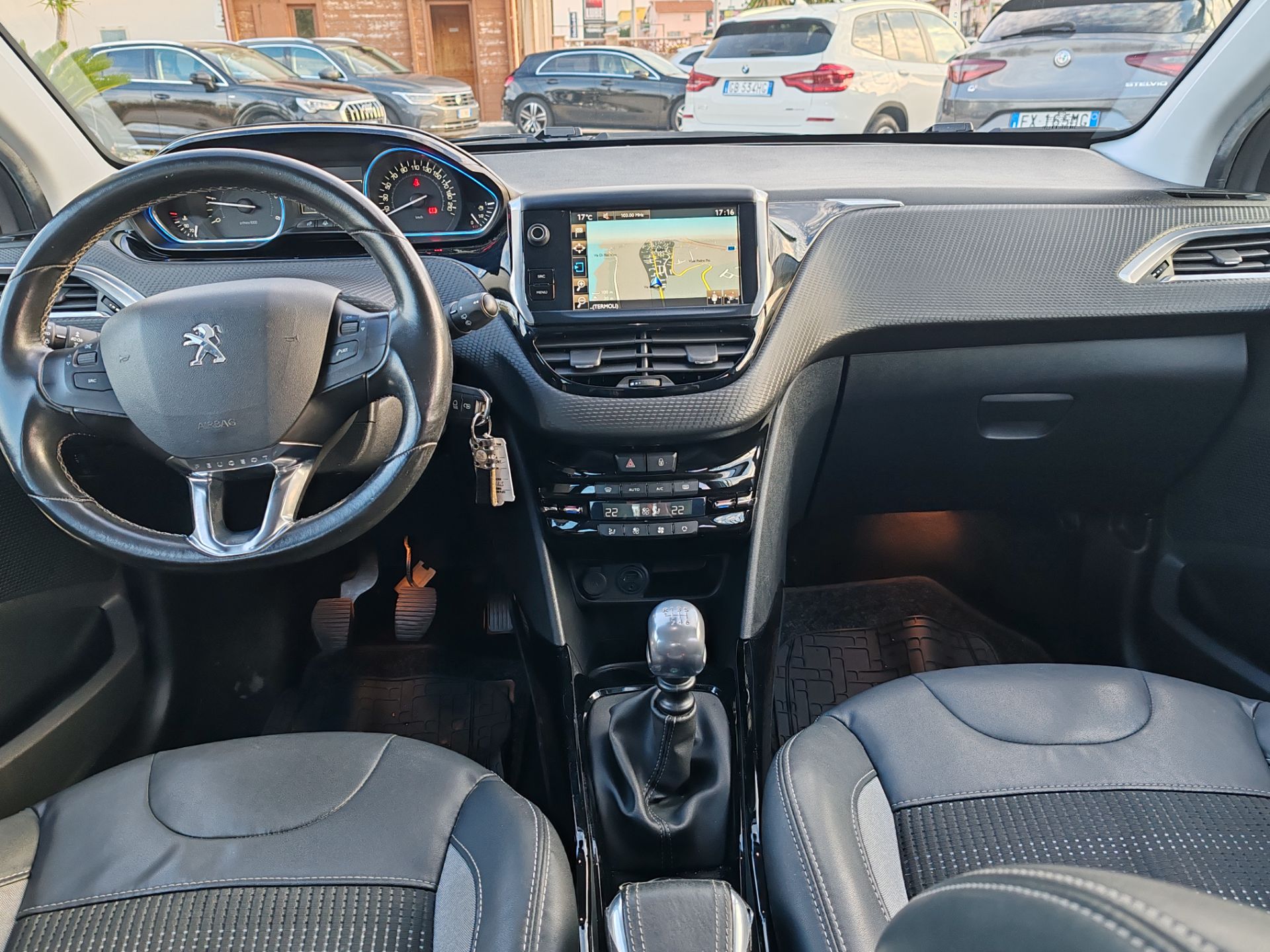 Peugeot 2008  1.6 Hdi Allure