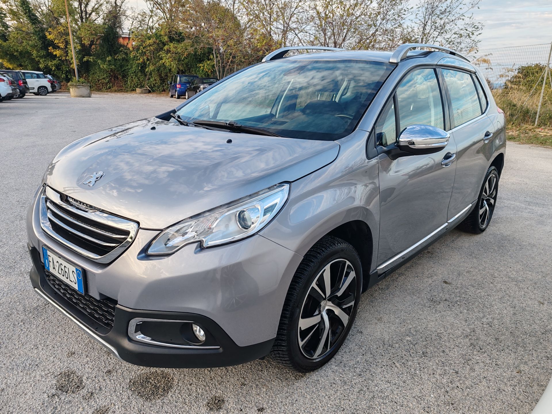 Peugeot 2008  1.6 Hdi Allure
