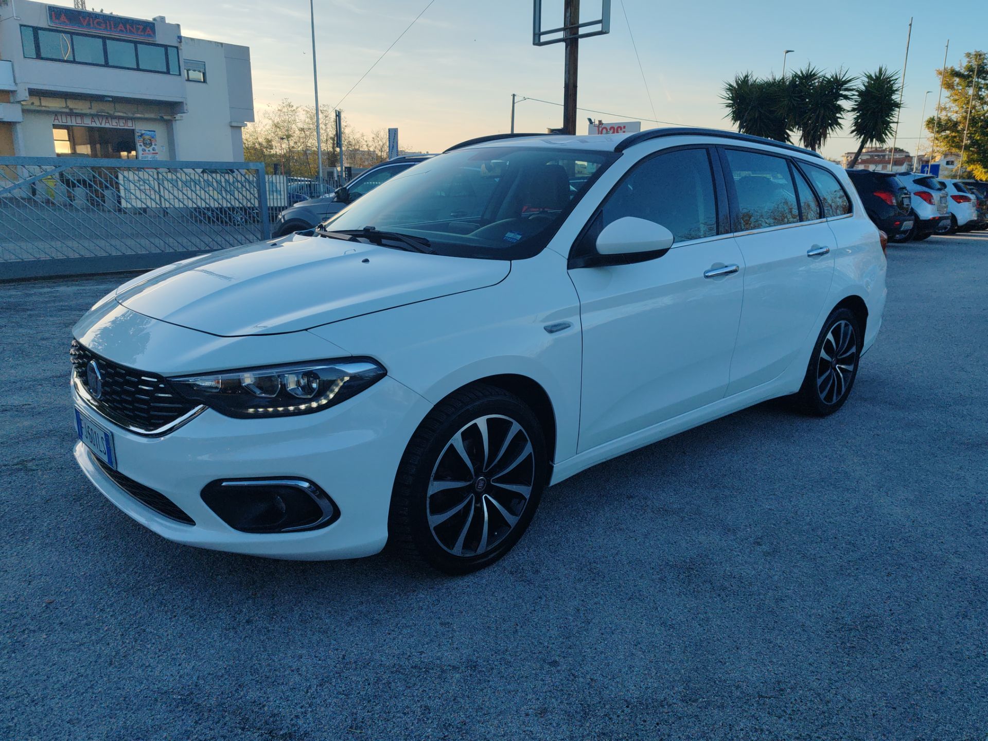 Fiat Tipo 1.6 Mjt S&S SW Lounge