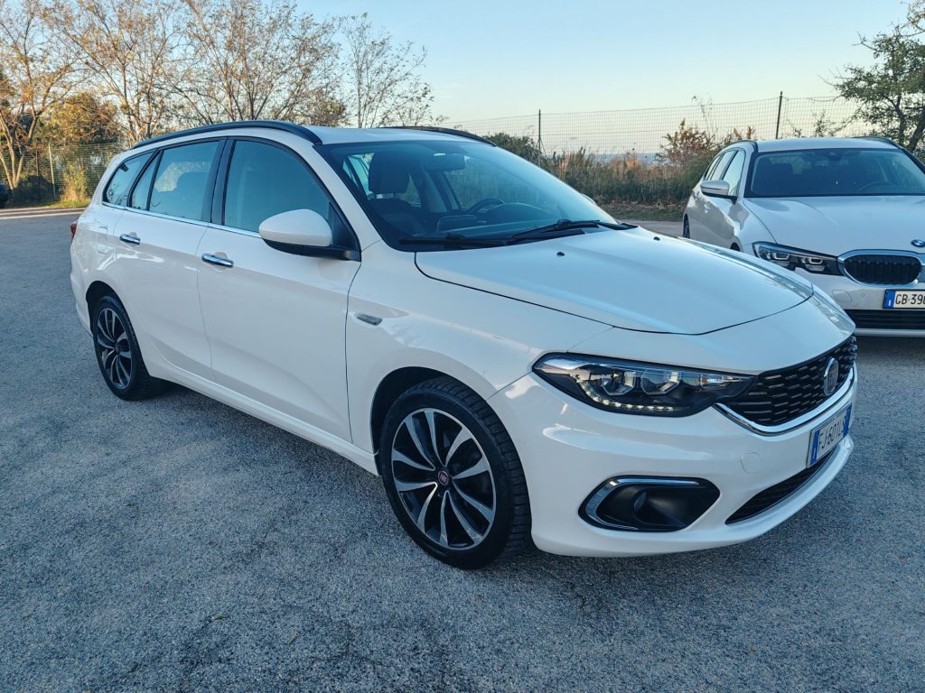Fiat Tipo 1.6 Mjt S&S SW Lounge