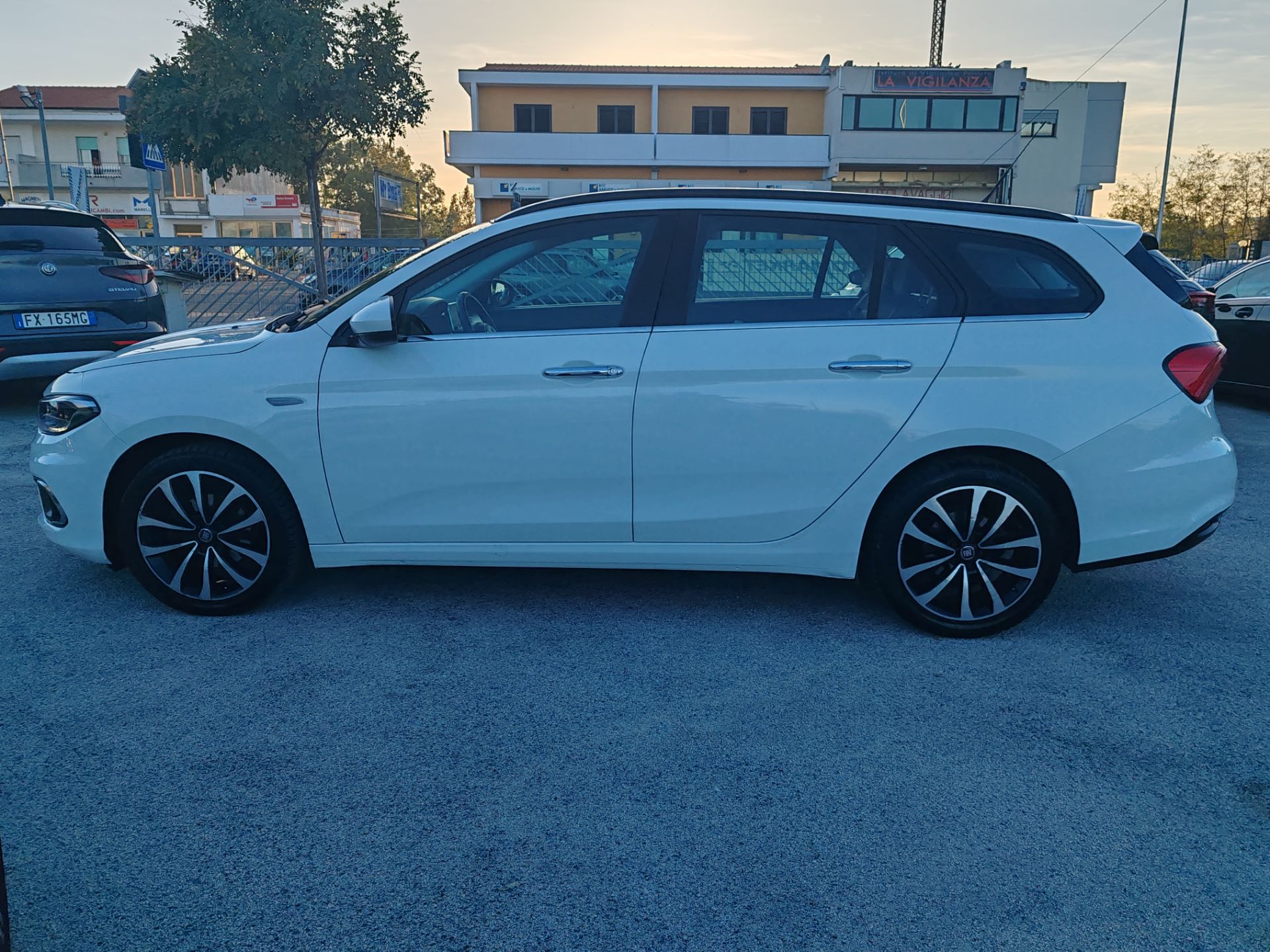 Fiat Tipo 1.6 Mjt S&S SW Lounge
