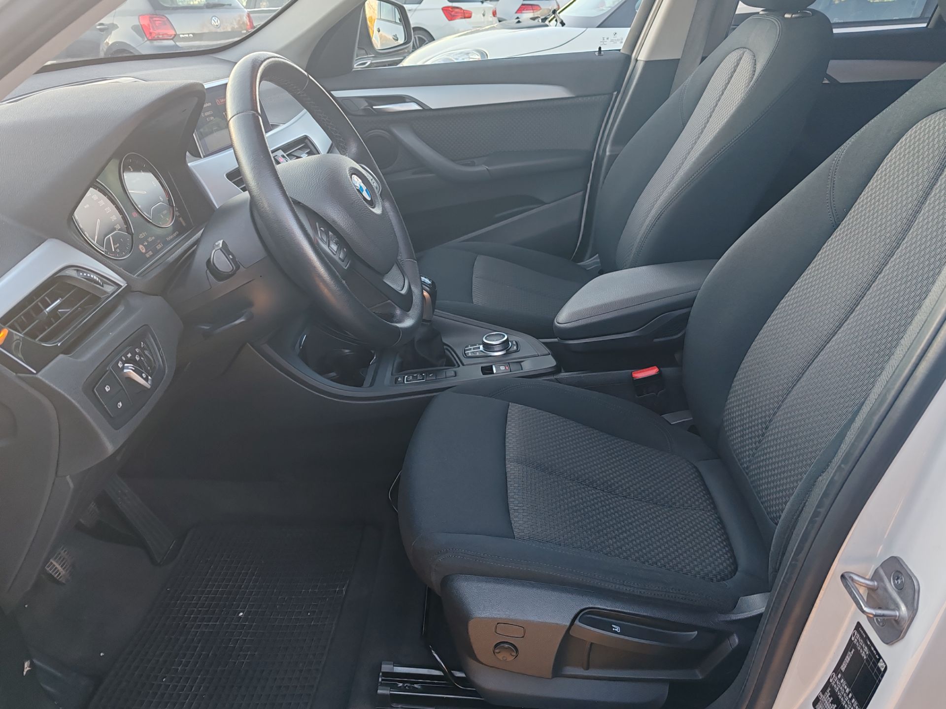 BMW X1  SDrive18d Business Advantage