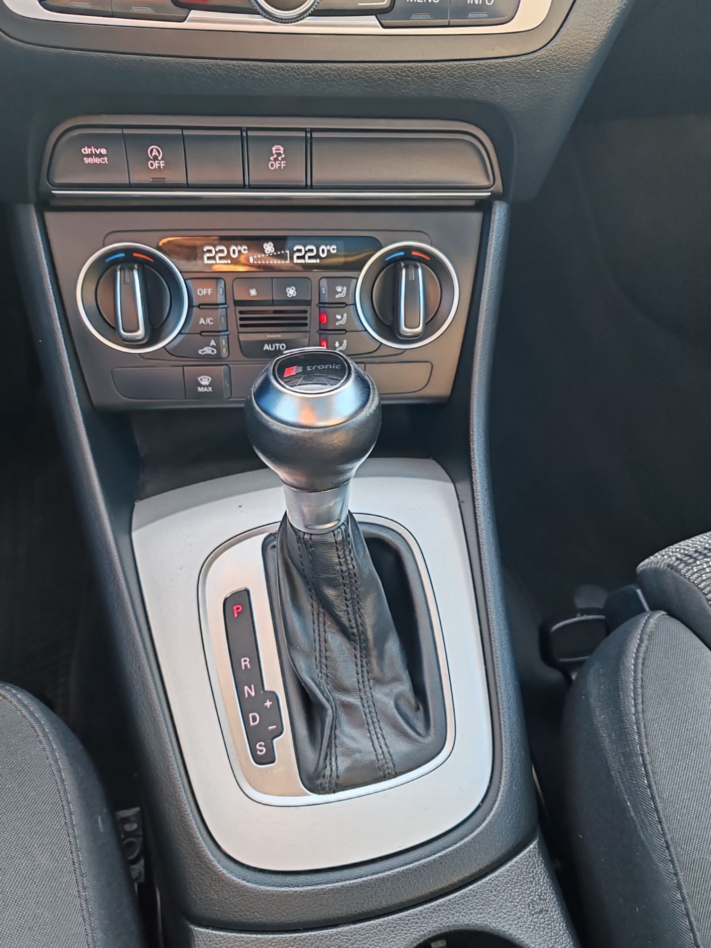 Audi Q3  2.0 TDI Quattro S tronic Edition