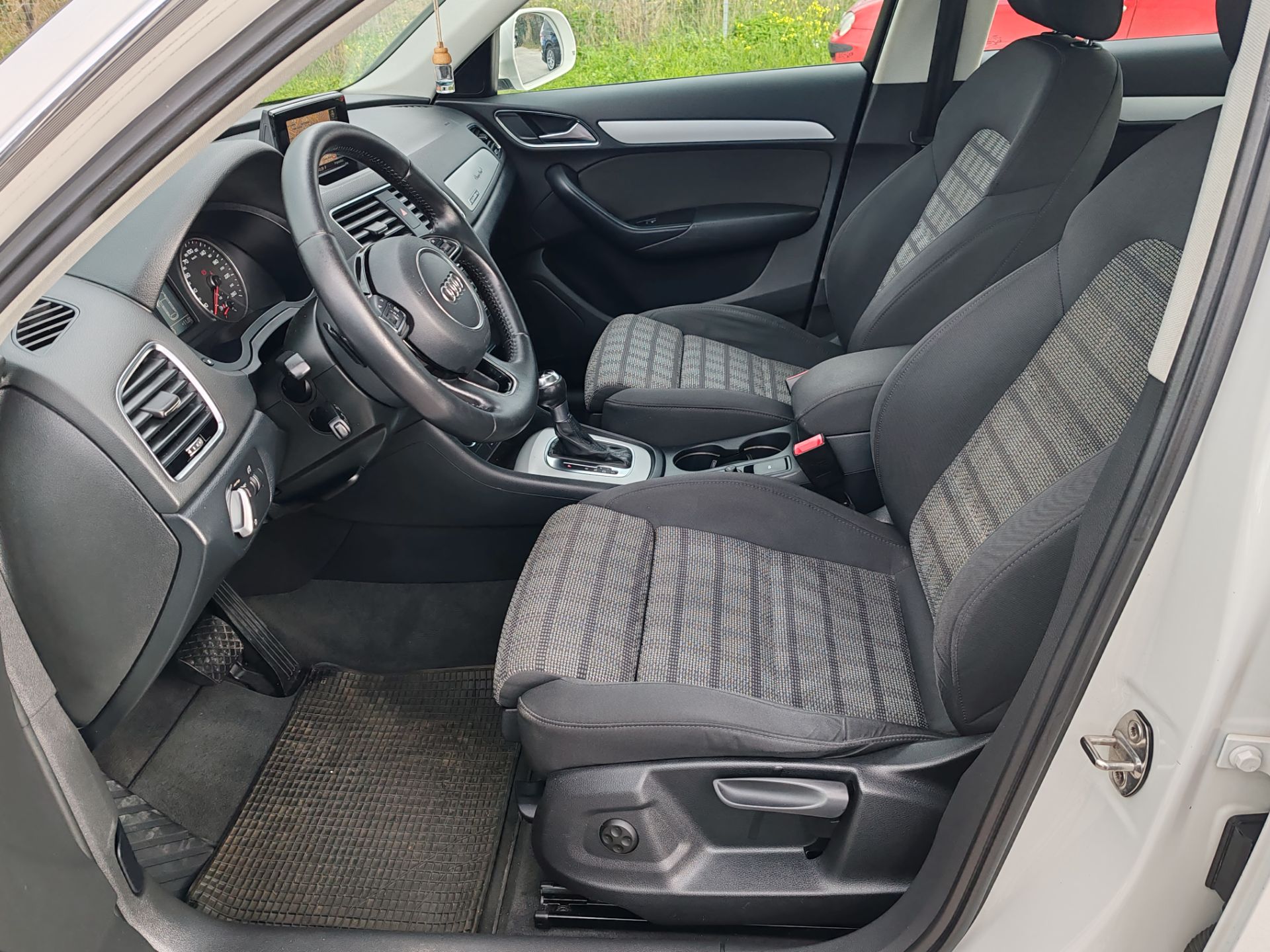 Audi Q3  2.0 TDI Quattro S tronic Edition