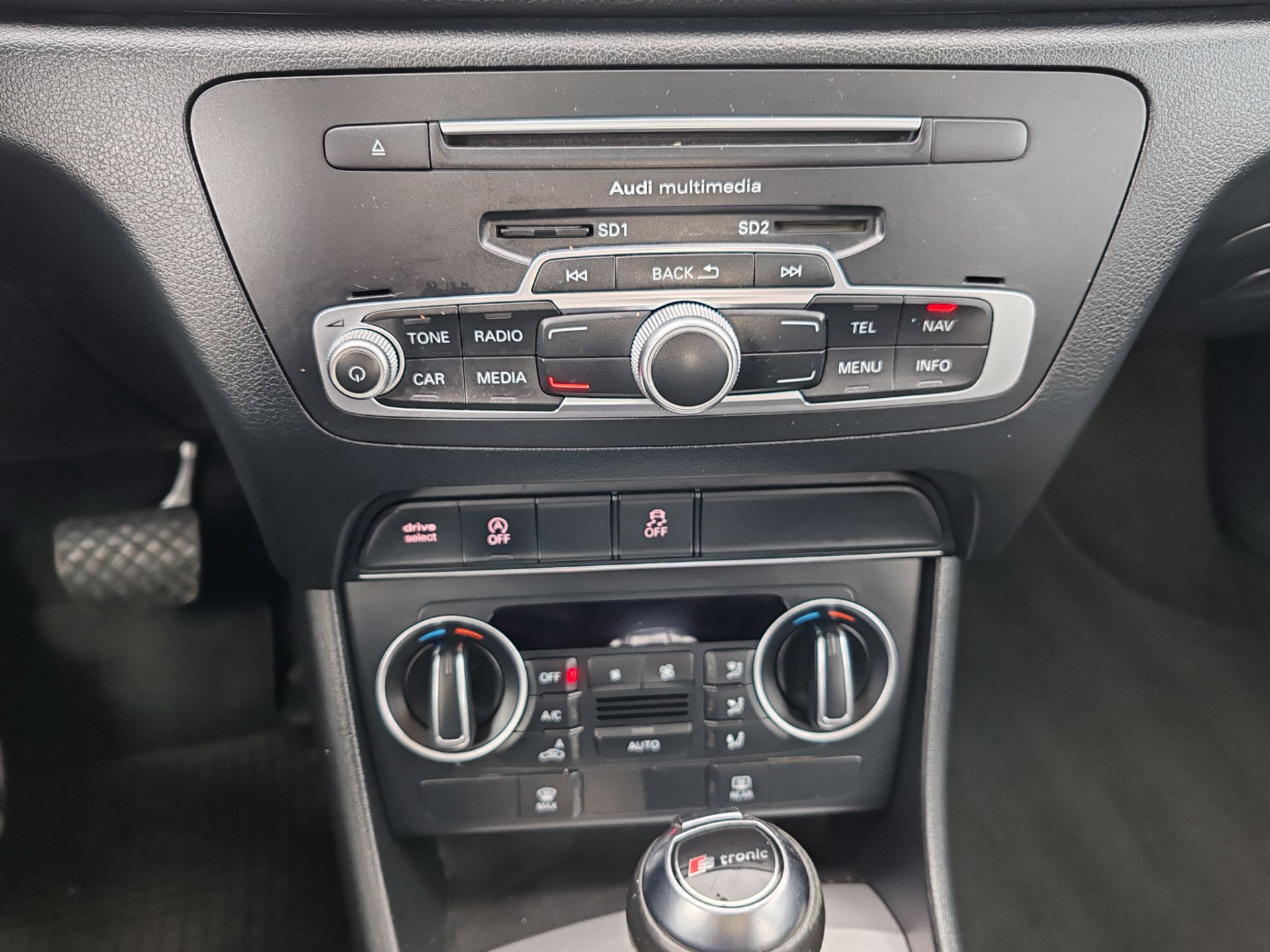 Audi Q3  2.0 TDI Quattro S tronic Edition