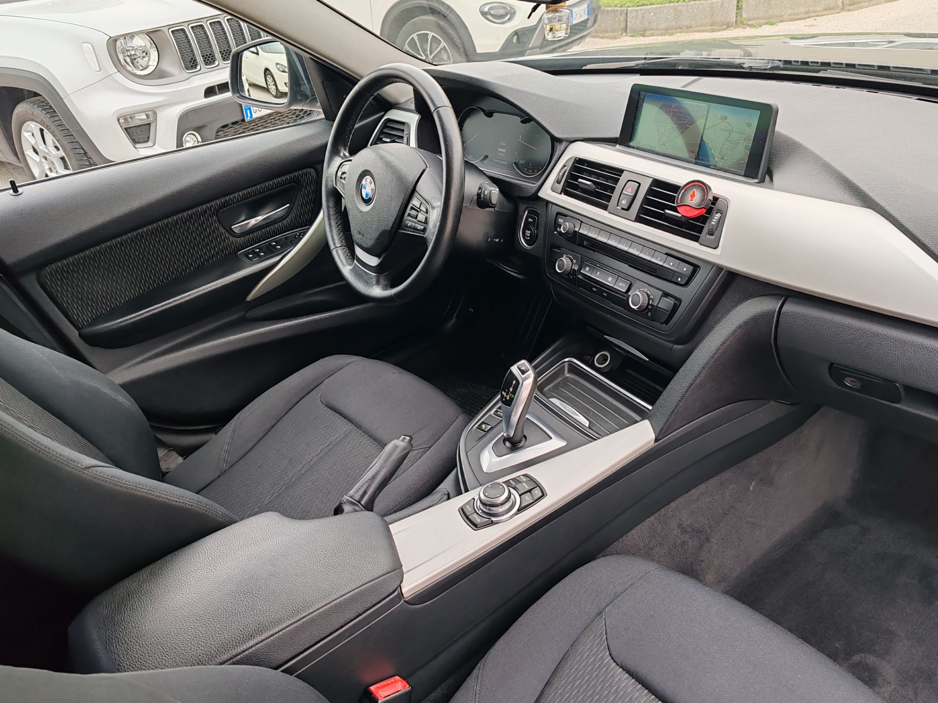 BMW 318  d Sport Aut.